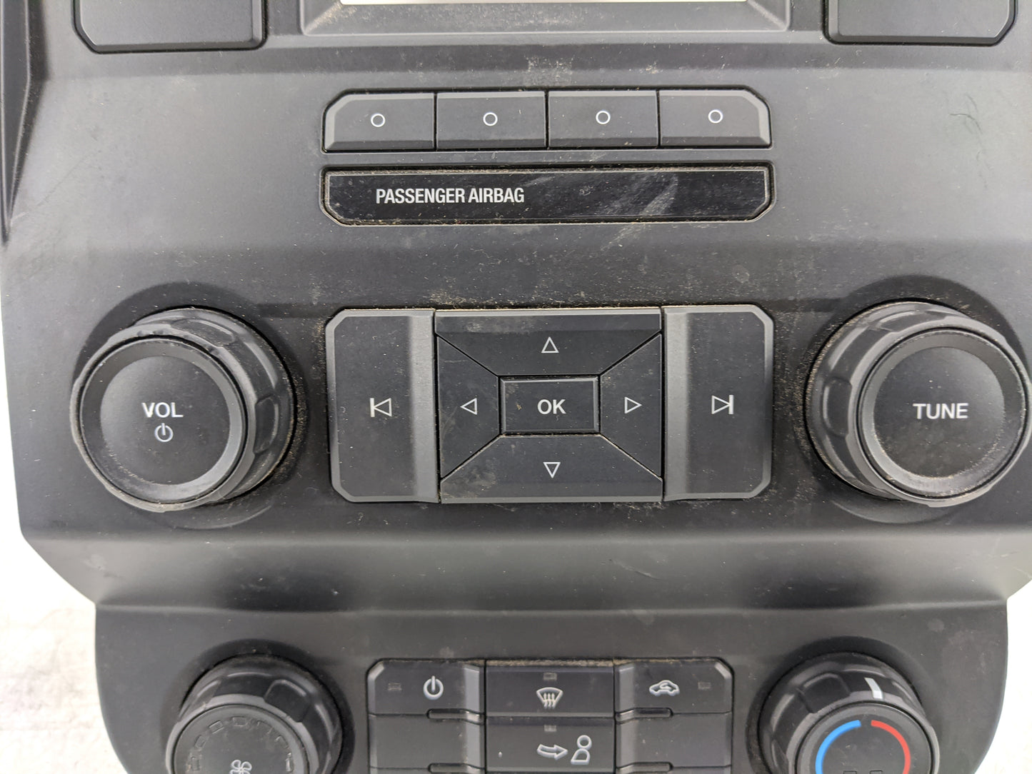 2020 Ford F-150 Climate Control Module Temperature AC/Heater Replacement P/N:KL3T-18E243-ACE Fits OEM Used Auto Parts - Oemu