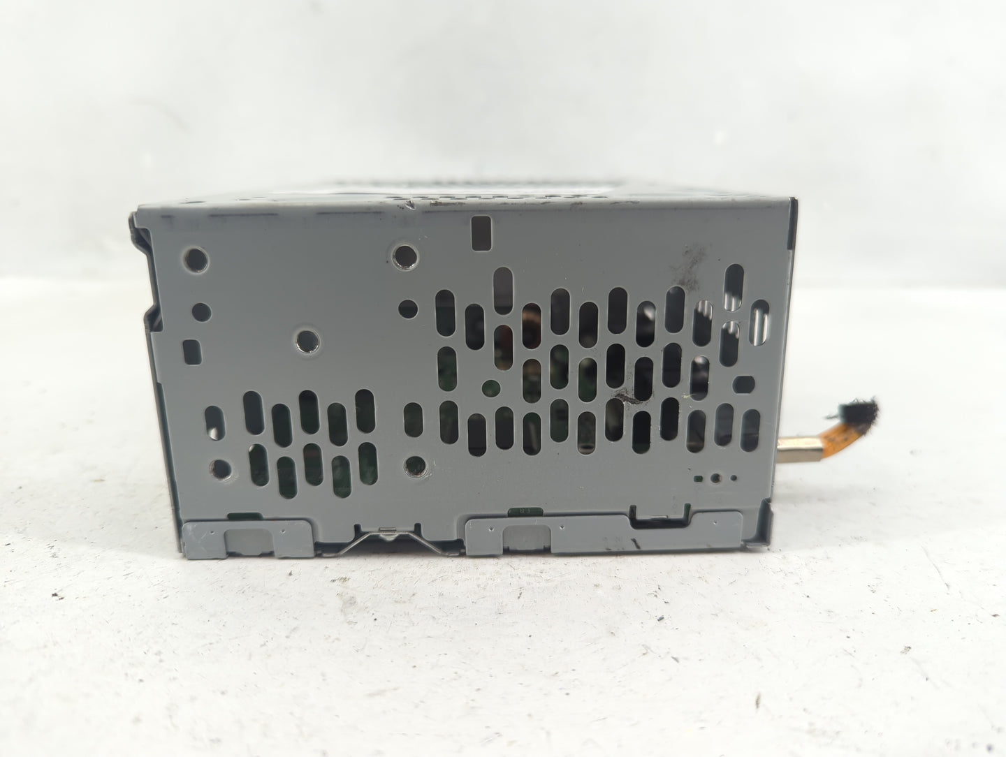 2019-2020 Ford F-150 Radio AM FM Cd Player Receiver Replacement P/N:KL3T-18D832-AG Fits Fits 2019 2020 OEM Used Auto Parts -