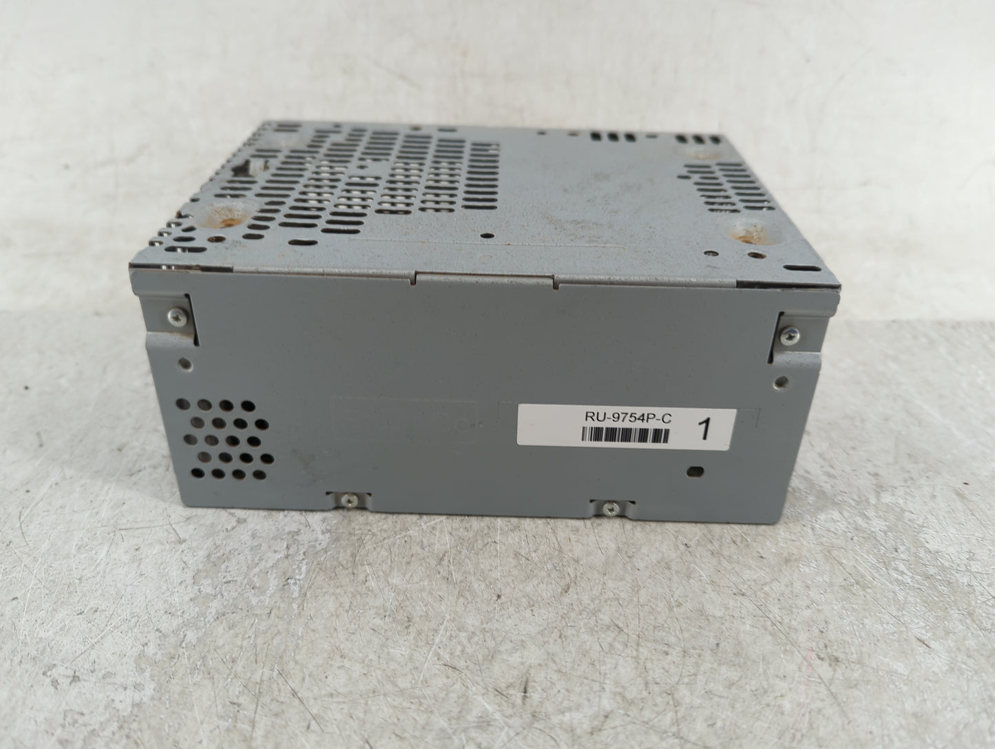 2019-2020 Ford F-150 Radio AM FM Cd Player Receiver Replacement P/N:KL3T-18D832-AJ Fits Fits 2019 2020 OEM Used Auto Parts -