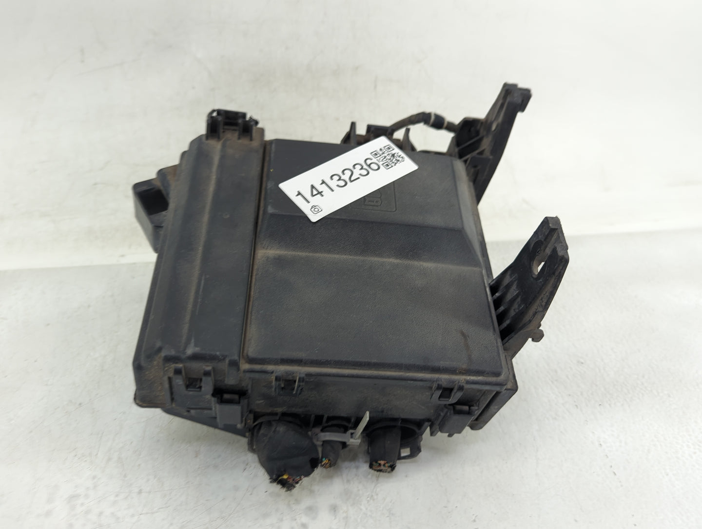 2018-2020 Ford F-150 Fusebox Fuse Box Panel Relay Module Fits Fits 2018 2019 2020 OEM Used Auto Parts - Oemusedautoparts1.co
