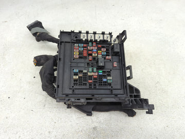 2018-2020 Ford F-150 Fusebox Fuse Box Panel Relay Module P/N:JU5T-14A003-EA Fits Fits 2018 2019 2020 OEM Used Auto Parts