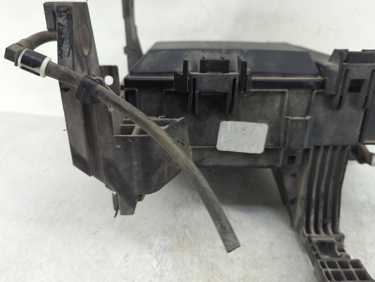 2018-2020 Ford F-150 Fusebox Fuse Box Panel Relay Module Fits Fits 2018 2019 2020 OEM Used Auto Parts - Oemusedautoparts1.co