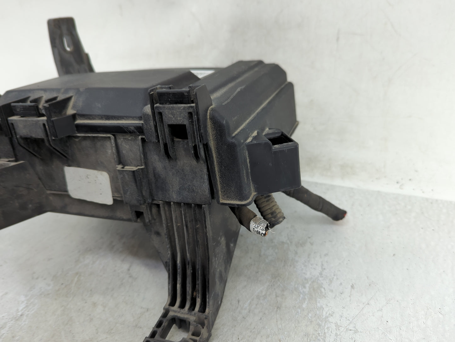 2018-2020 Ford F-150 Fusebox Fuse Box Panel Relay Module Fits Fits 2018 2019 2020 OEM Used Auto Parts - Oemusedautoparts1.co