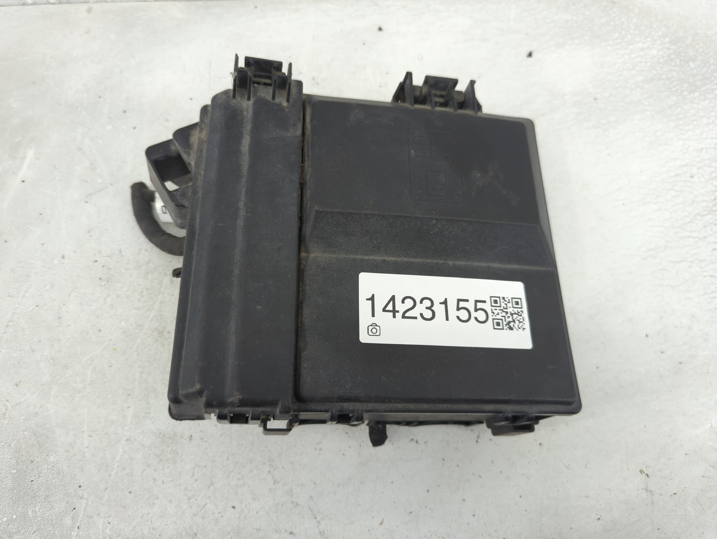 2018-2020 Ford F-150 Fusebox Fuse Box Panel Relay Module P/N:JU5T-14A003-EA Fits Fits 2018 2019 2020 OEM Used Auto Parts - O