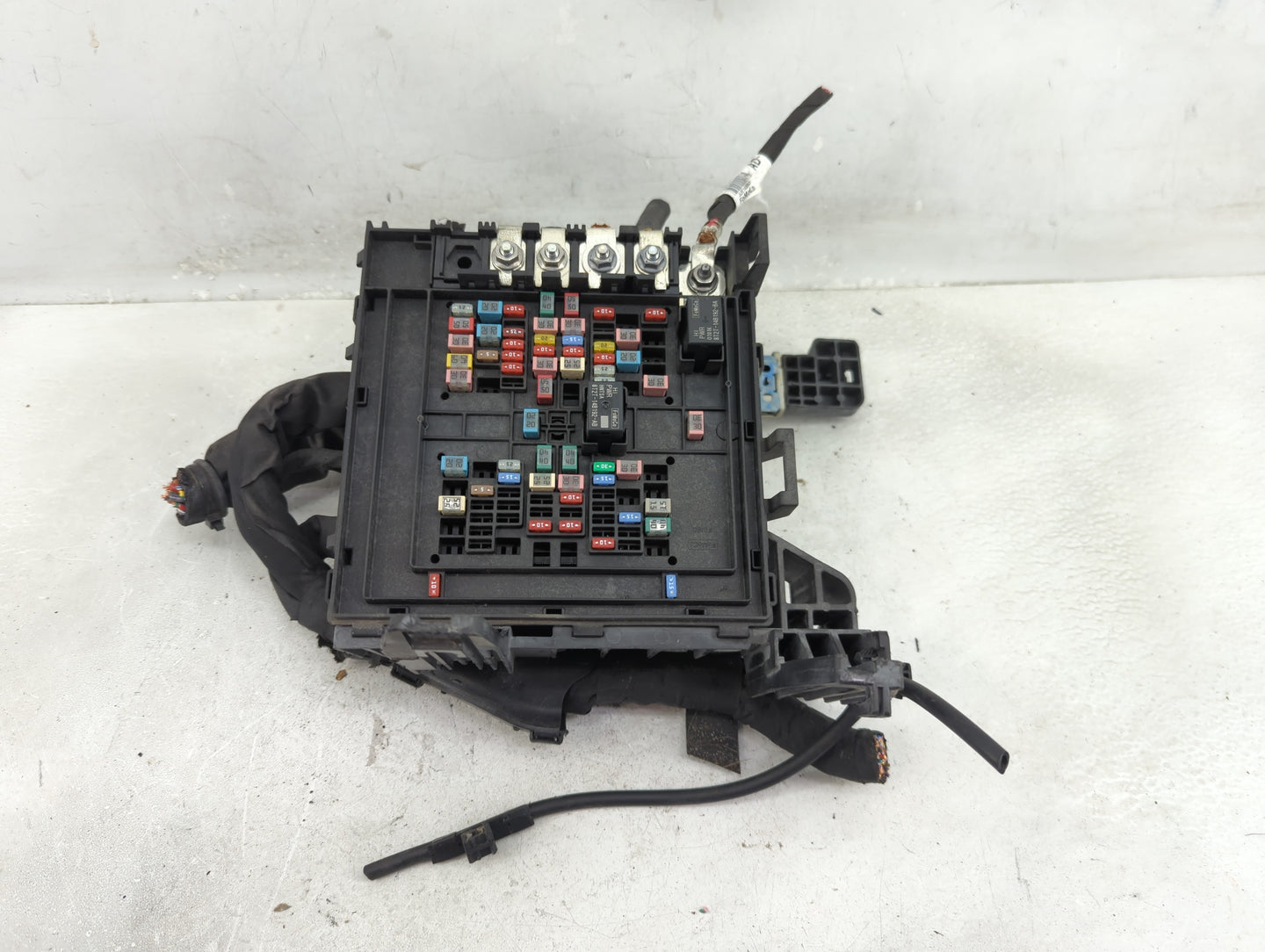 2018-2020 Ford F-150 Fusebox Fuse Box Panel Relay Module P/N:JU5T-14A003-EA Fits Fits 2018 2019 2020 OEM Used Auto Parts - O