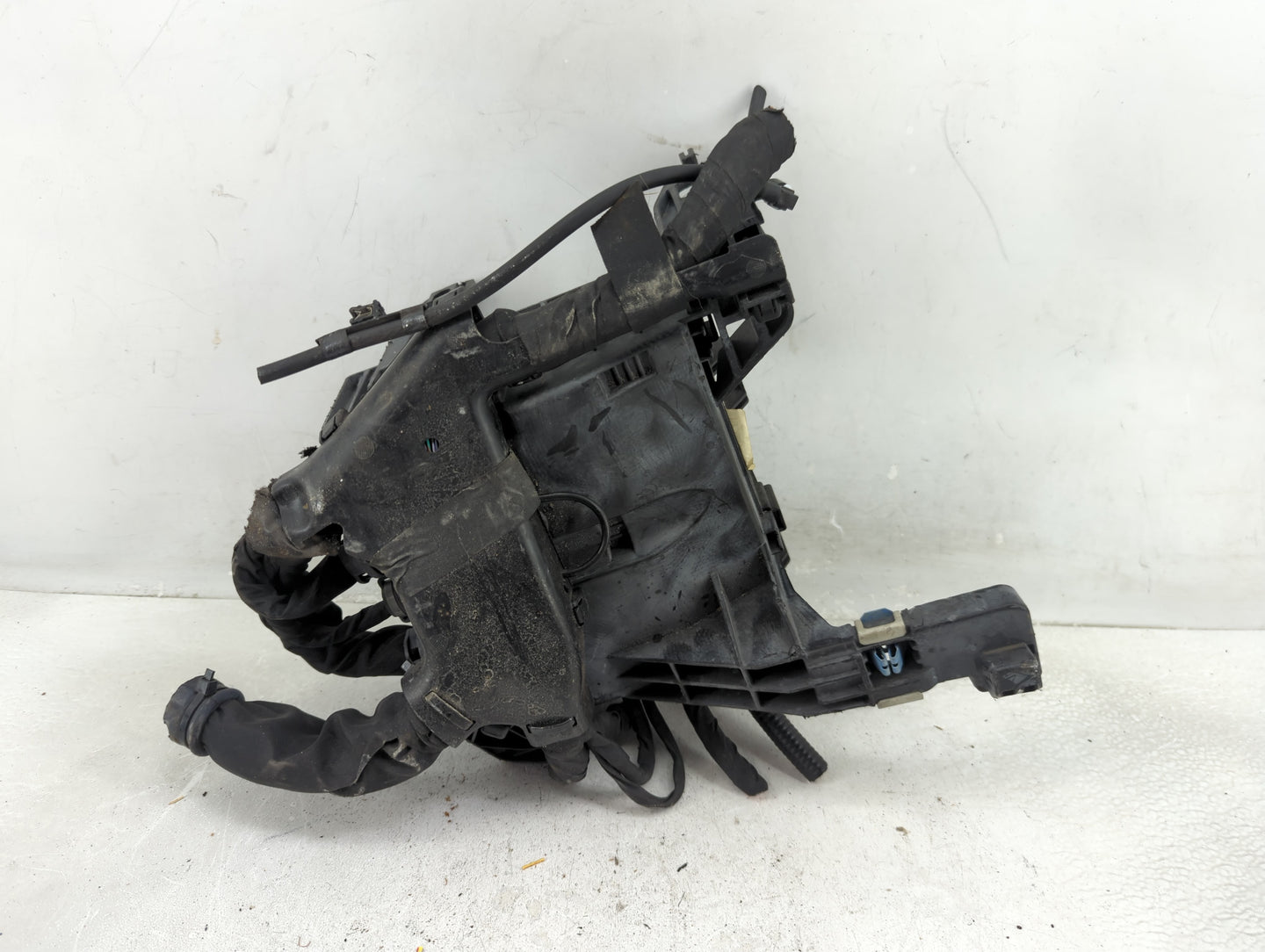 2018-2020 Ford F-150 Fusebox Fuse Box Panel Relay Module P/N:JU5T-14A003-EA Fits Fits 2018 2019 2020 OEM Used Auto Parts - O