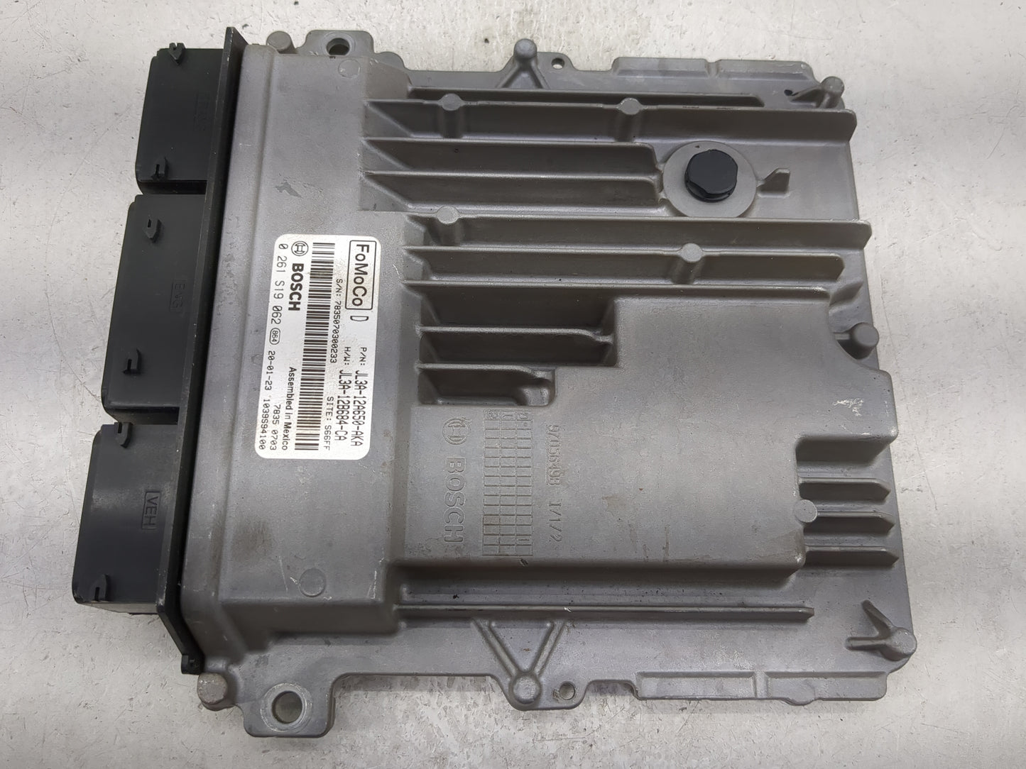 2018-2020 Ford F-150 PCM Engine Control Computer ECU ECM PCU OEM P/N:JL3A-12B684-CA Fits Fits 2018 2019 2020 OEM Used Auto P