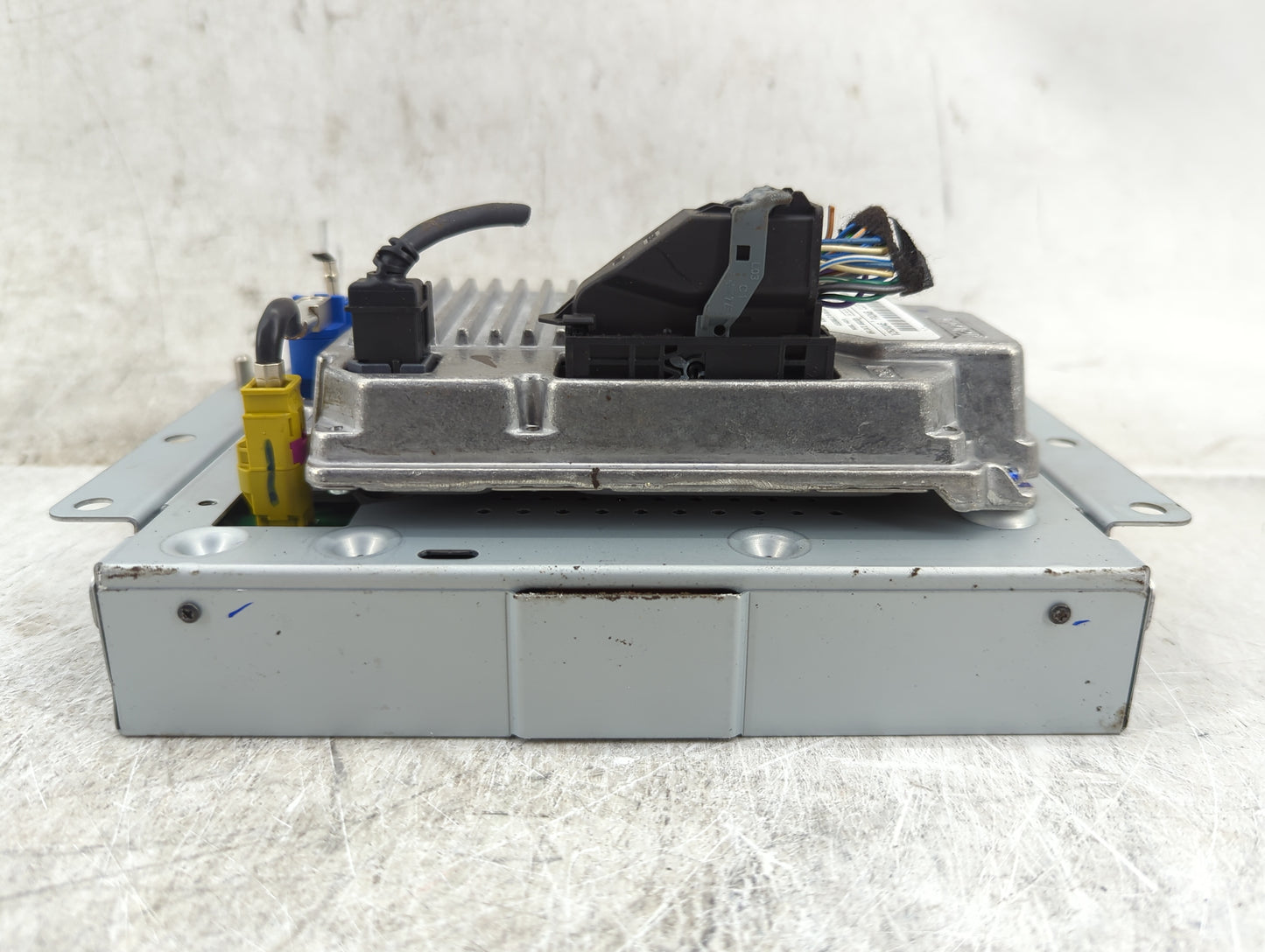 2019-2020 Ford F-150 Information Display Screen Black - Oemusedautoparts1.com