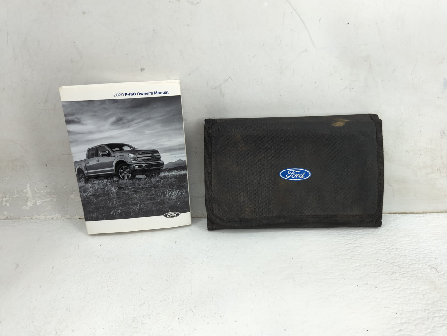 2020 Ford F-150 Owners Manual Book Guide P/N:LL3J19A321AB OEM Used Auto Parts - Oemusedautoparts1.com