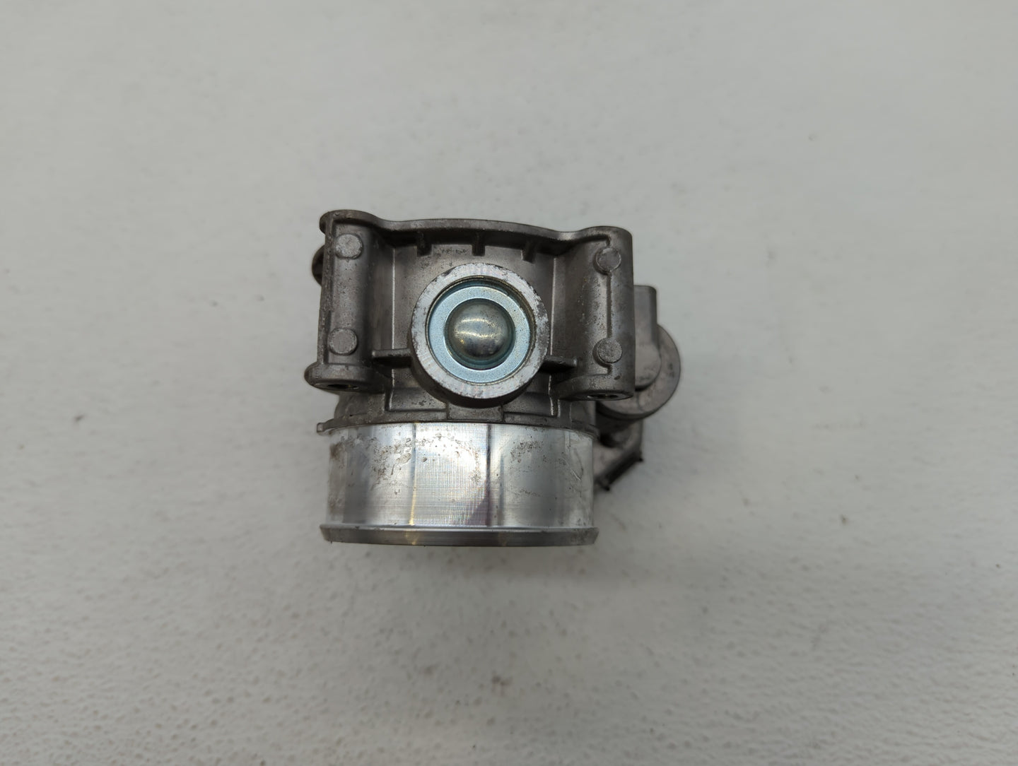 2017-2019 Ford F-150 Throttle Body P/N:71562054 HL3E-9F991-AA Fits Fits 2017 2018 2019 OEM Used Auto Parts - Oemusedautopart