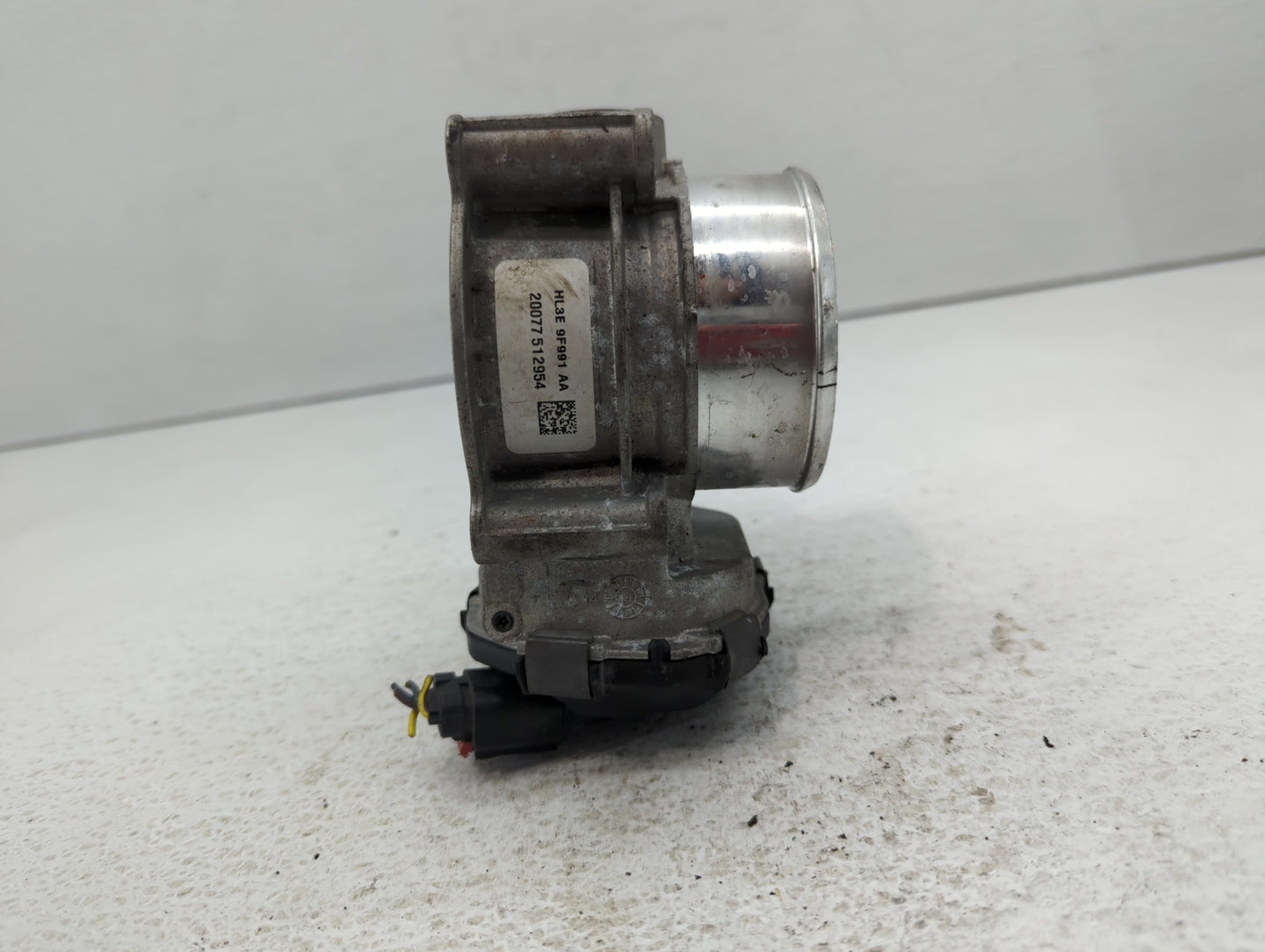 2017-2022 Ford F-150 Throttle Body P/N:HL3E 9F991 AA Fits Fits 2017 2018 2019 2020 2021 2022 OEM Used Auto Parts - Oemusedau