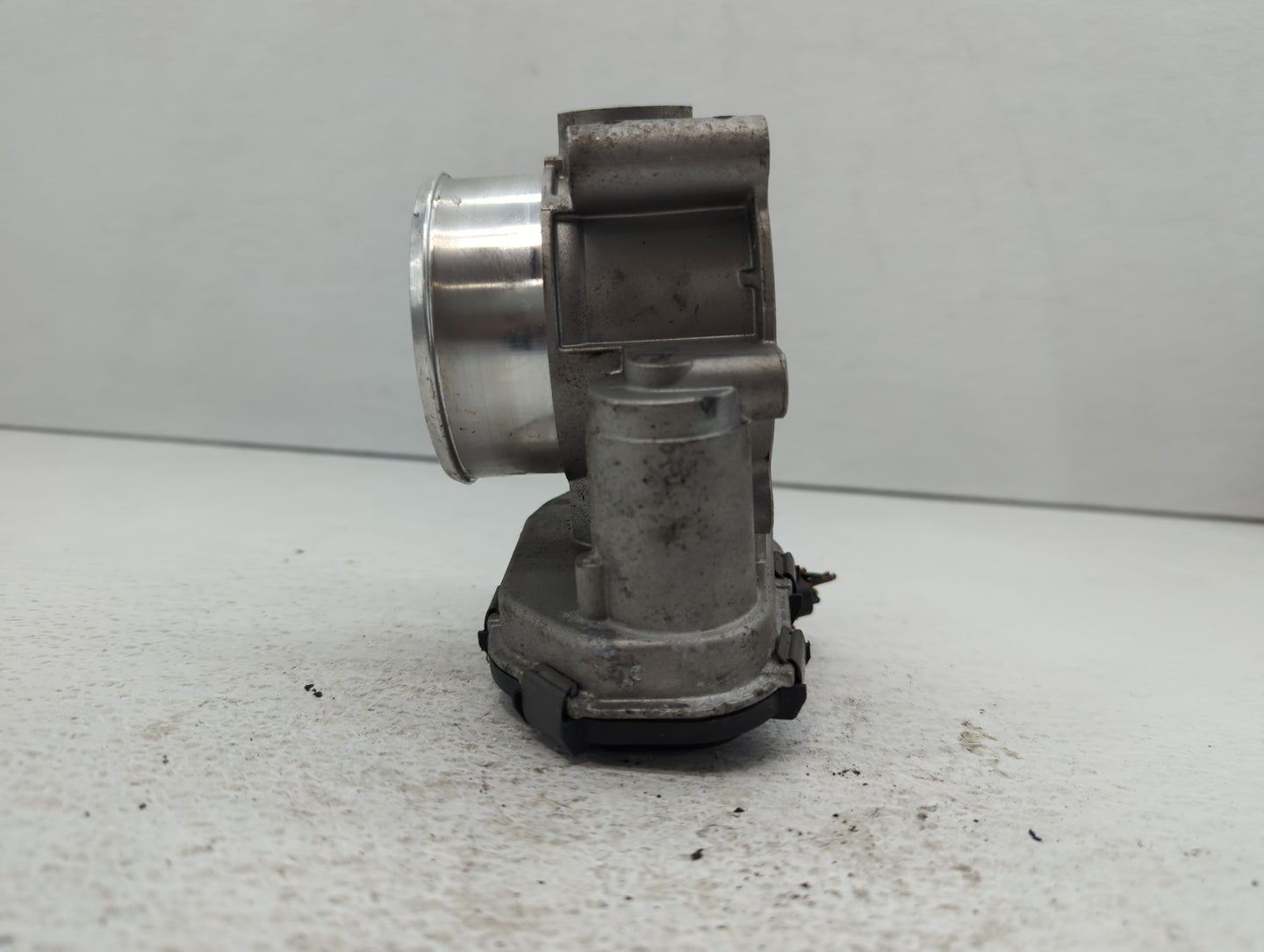 2017-2022 Ford F-150 Throttle Body P/N:HL3E 9F991 AA Fits Fits 2017 2018 2019 2020 2021 2022 OEM Used Auto Parts - Oemusedau