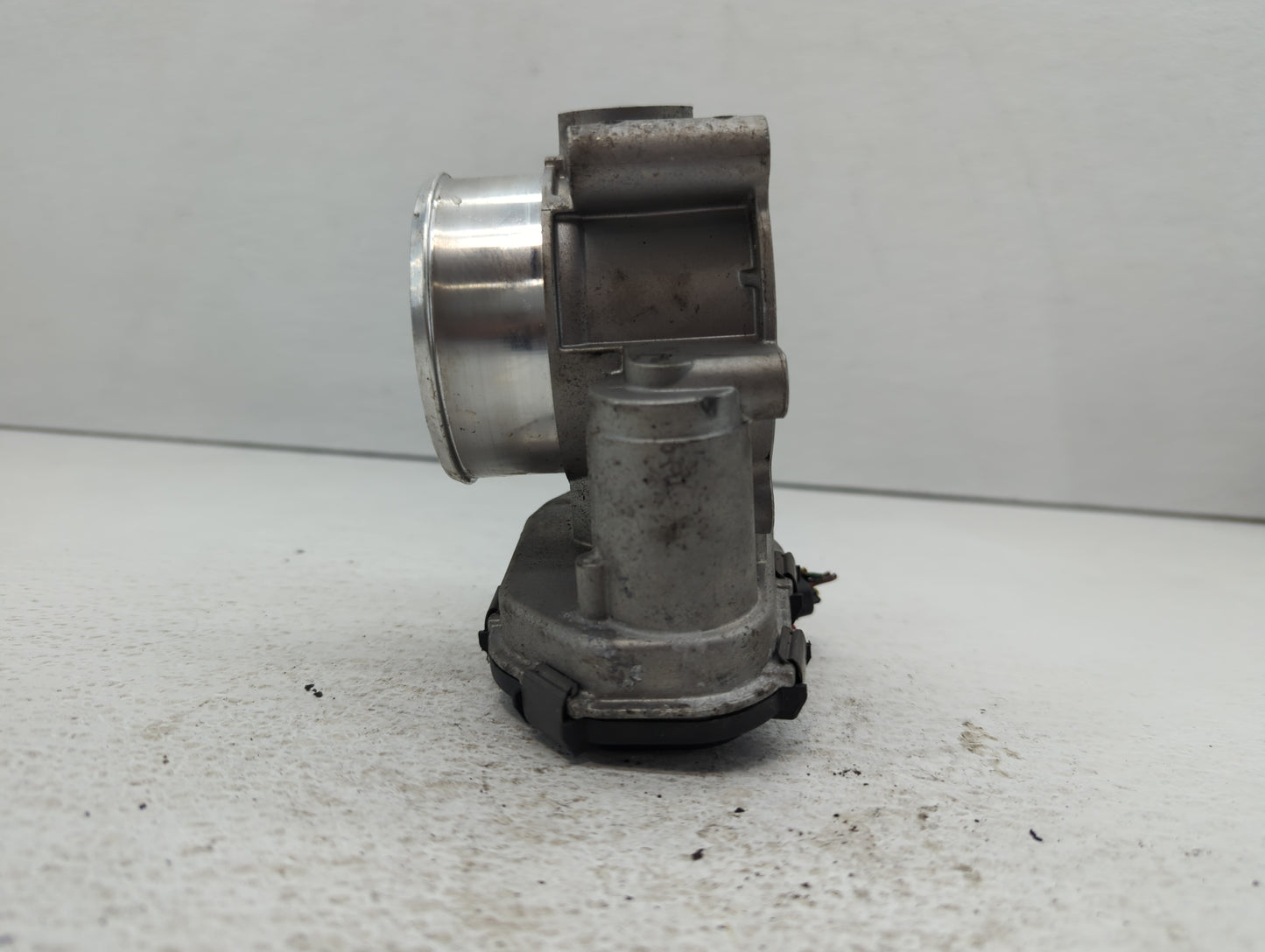 2017-2022 Ford F-150 Throttle Body P/N:HL3E 9F991 AA Fits Fits 2017 2018 2019 2020 2021 2022 OEM Used Auto Parts - Oemusedau