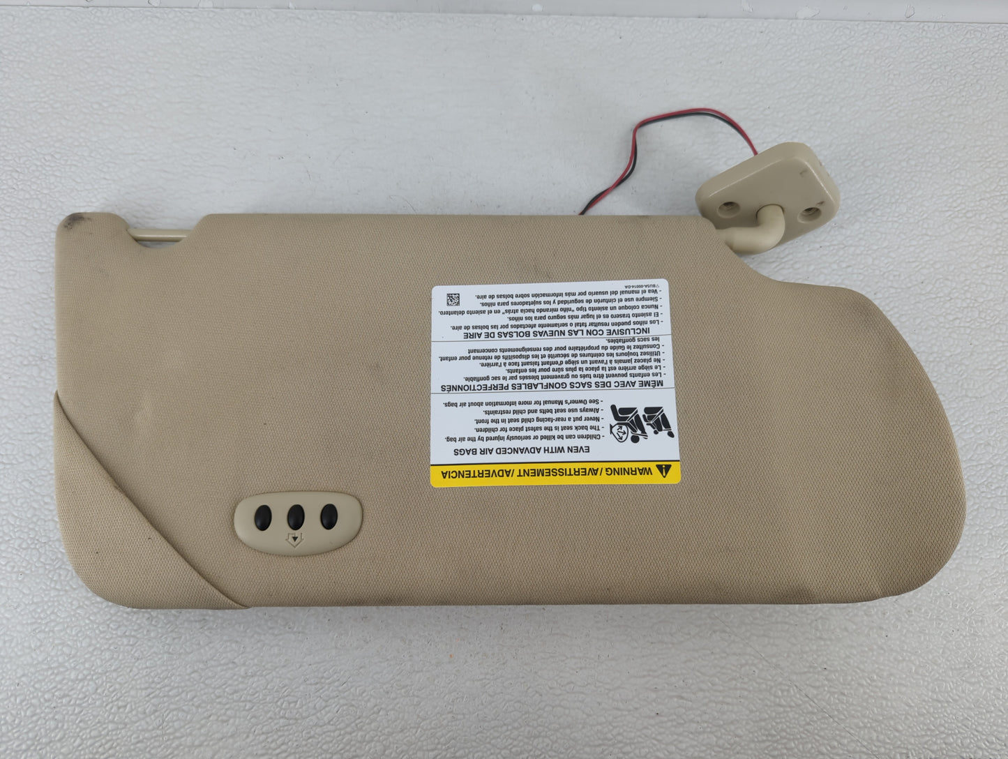 2018-2020 Ford F-150 Sun Visor Shade Replacement Driver Left Mirror Fits Fits 2018 2019 2020 OEM Used Auto Parts - Oemusedau