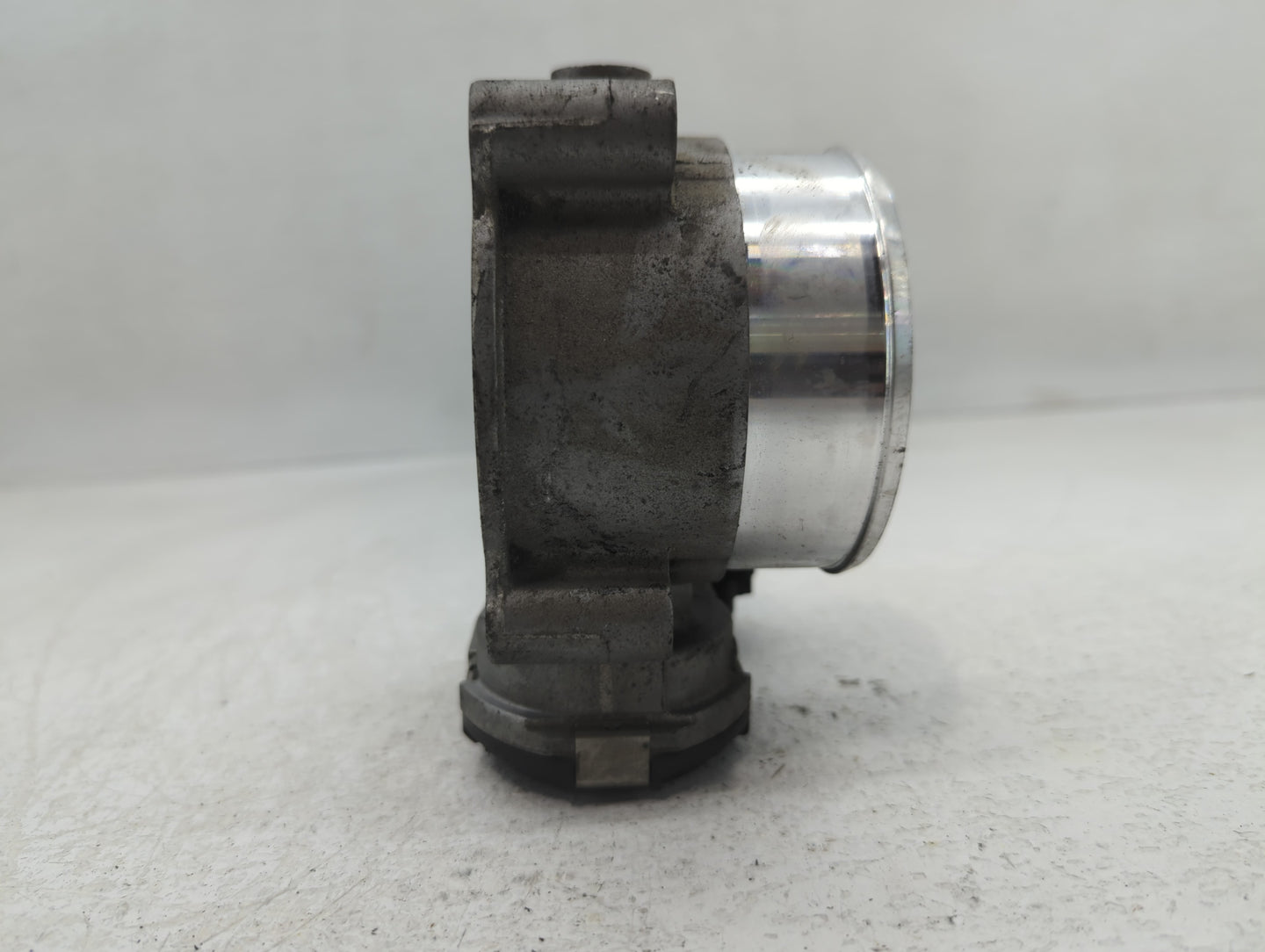2018-2020 Ford F-150 Throttle Body P/N:JL3E-9F991-AA Fits Fits 2018 2019 2020 2021 2022 OEM Used Auto Parts - Oemusedautopar