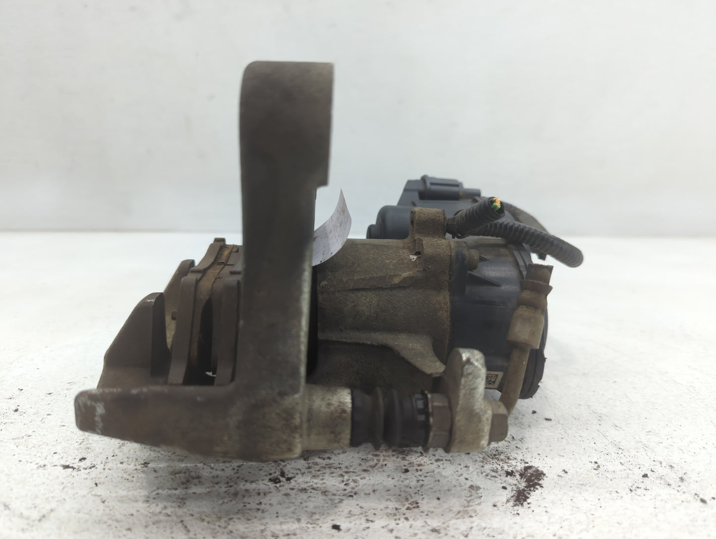 2017-2020 Ford F-150 Front Passenger Right Brake Caliper - Oemusedautoparts1.com