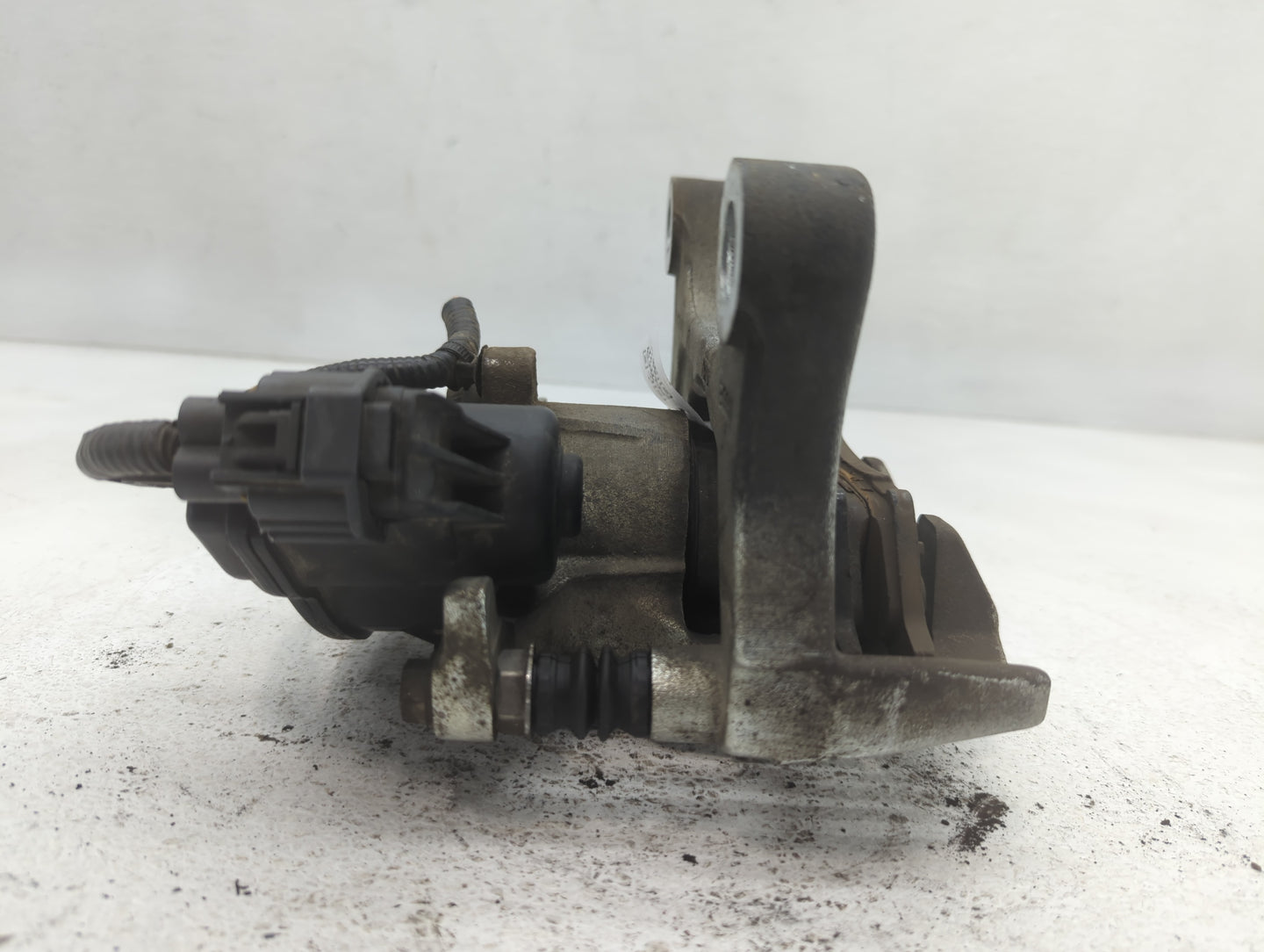 2017-2020 Ford F-150 Front Passenger Right Brake Caliper 701436 - Oemusedautoparts1.com