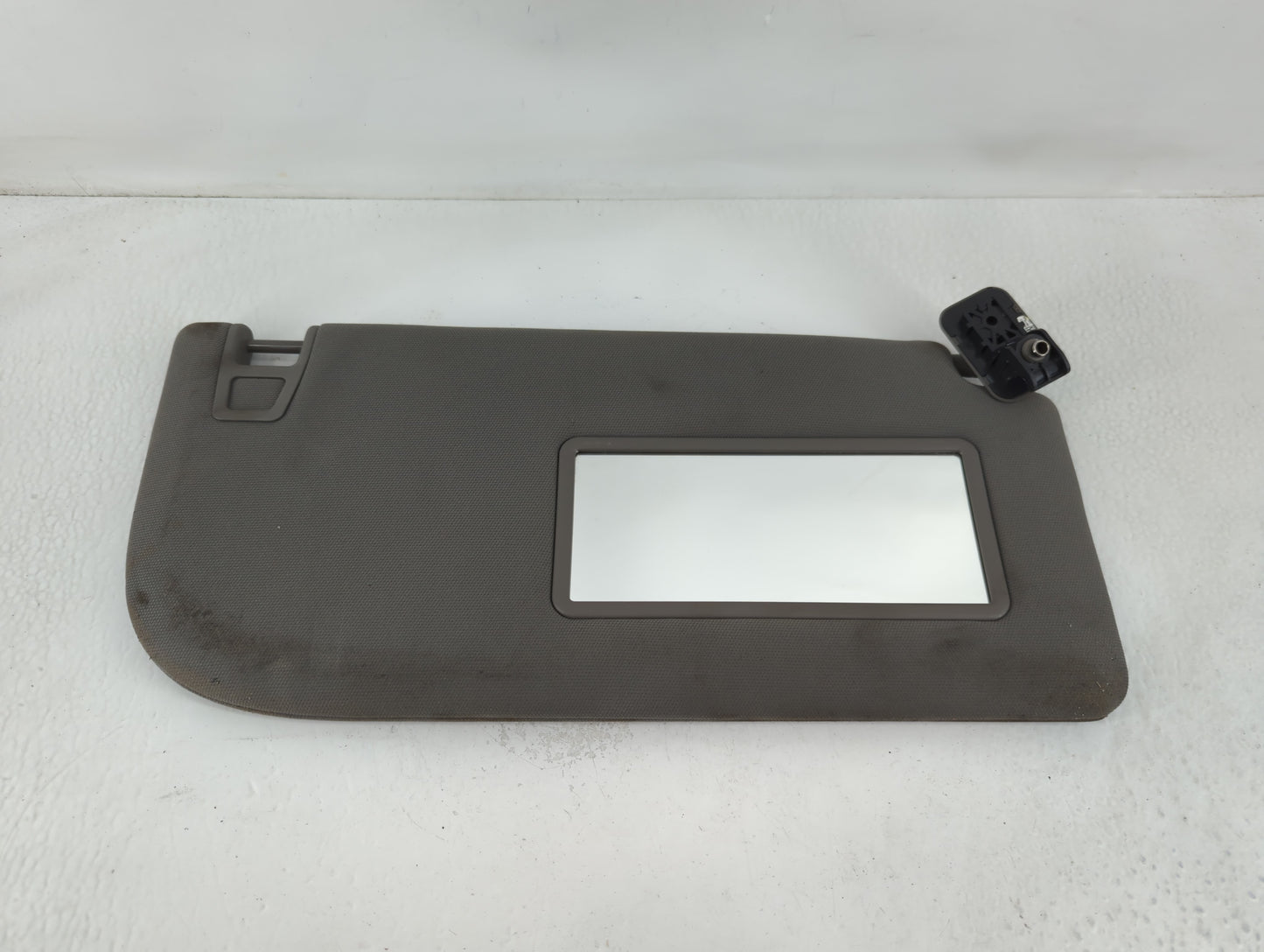 2018-2020 Ford F-150 Sun Visor Shade Replacement Passenger Right Mirror Fits Fits 2018 2019 2020 OEM Used Auto Parts - Oemus