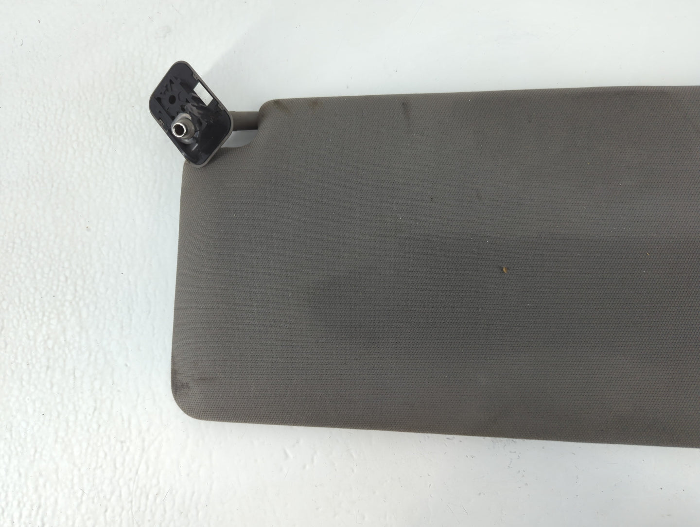 2018-2020 Ford F-150 Sun Visor Shade Replacement Driver Left Mirror Fits Fits 2018 2019 2020 OEM Used Auto Parts - Oemusedau