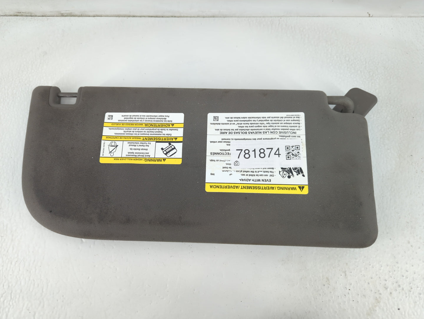 2018-2020 Ford F-150 Sun Visor Shade Replacement Driver Left Mirror Fits Fits 2018 2019 2020 OEM Used Auto Parts - Oemusedau