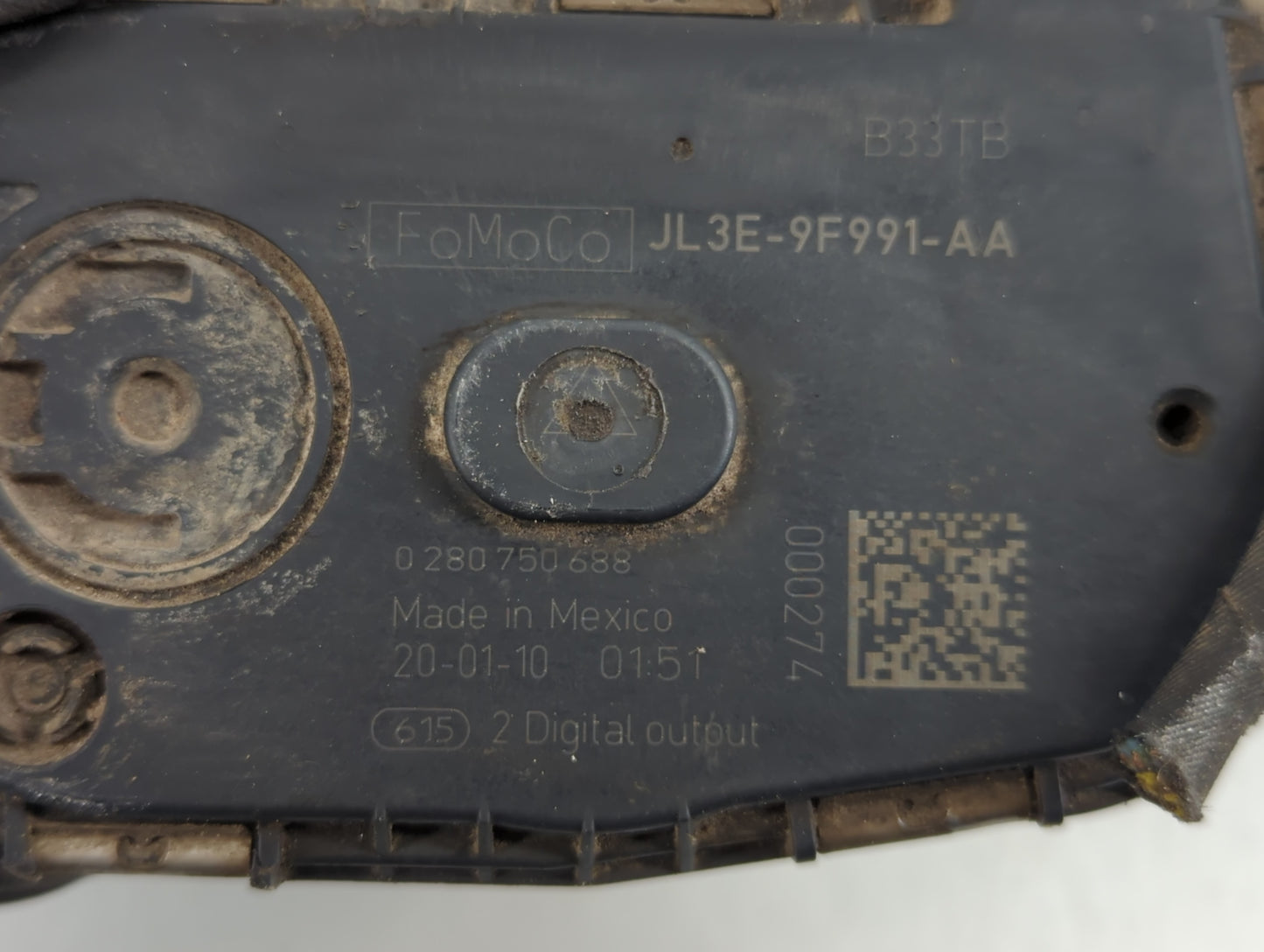 2018-2020 Ford F-150 Throttle Body P/N:JL3E-9F991-AA Fits Fits 2018 2019 2020 2021 2022 OEM Used Auto Parts - Oemusedautopar