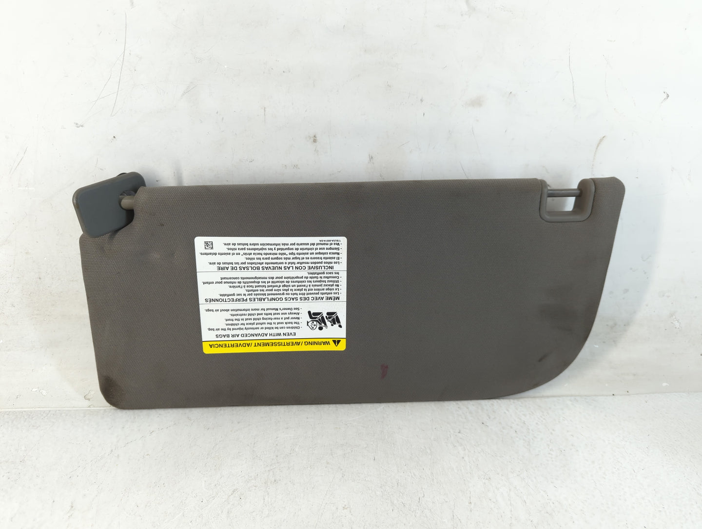 2018-2020 Ford F-150 Sun Visor Shade Replacement Passenger Right Mirror Fits Fits 2018 2019 2020 OEM Used Auto Parts - Oemus
