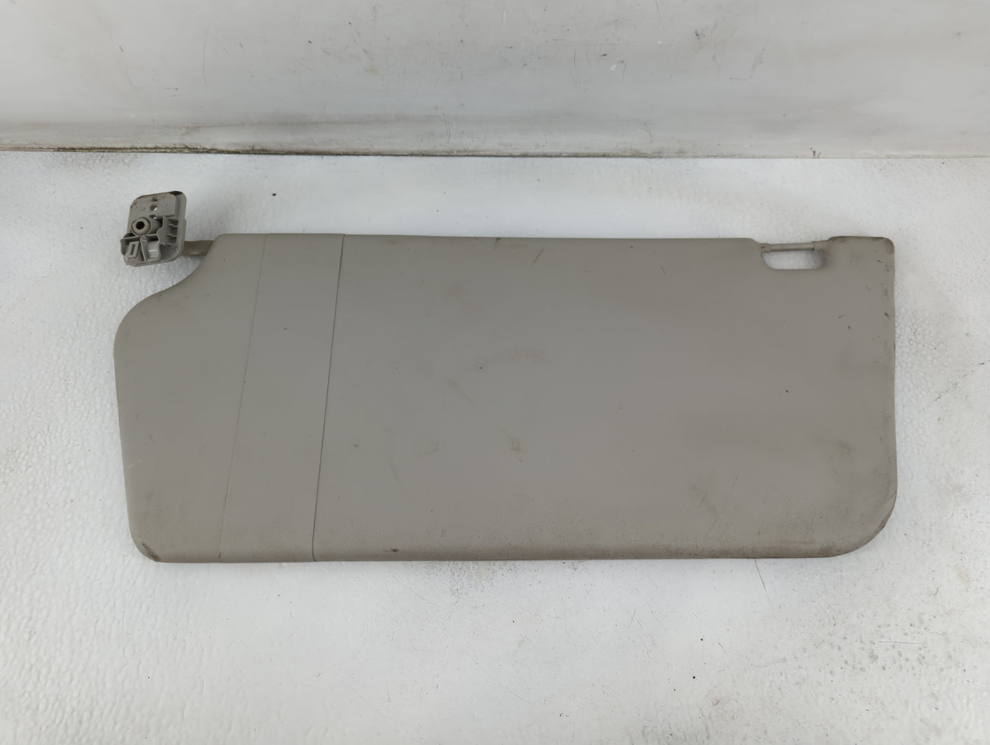 2018-2020 Ford F-150 Sun Visor Shade Replacement Driver Left Mirror Fits Fits 2018 2019 2020 OEM Used Auto Parts - Oemusedau