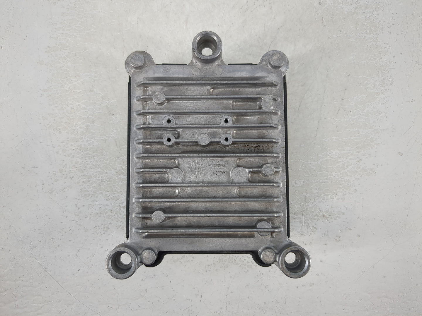 2020-2022 Ford F-250 Super Duty PCM Engine Control Computer ECU ECM PCU OEM P/N:LC3A-12B565-FA Fits Fits 2020 2021 2022 OEM 