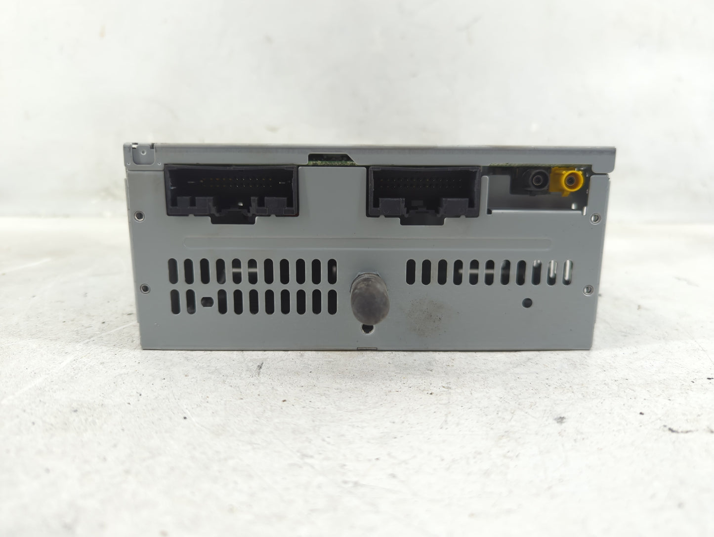 2020 Ford F150 Radio AM FM Cd Player Receiver Replacement P/N:KL3T-18D832-BJ RU-9760P-C, RU-9760 Fits Fits 2019 OEM Used Aut