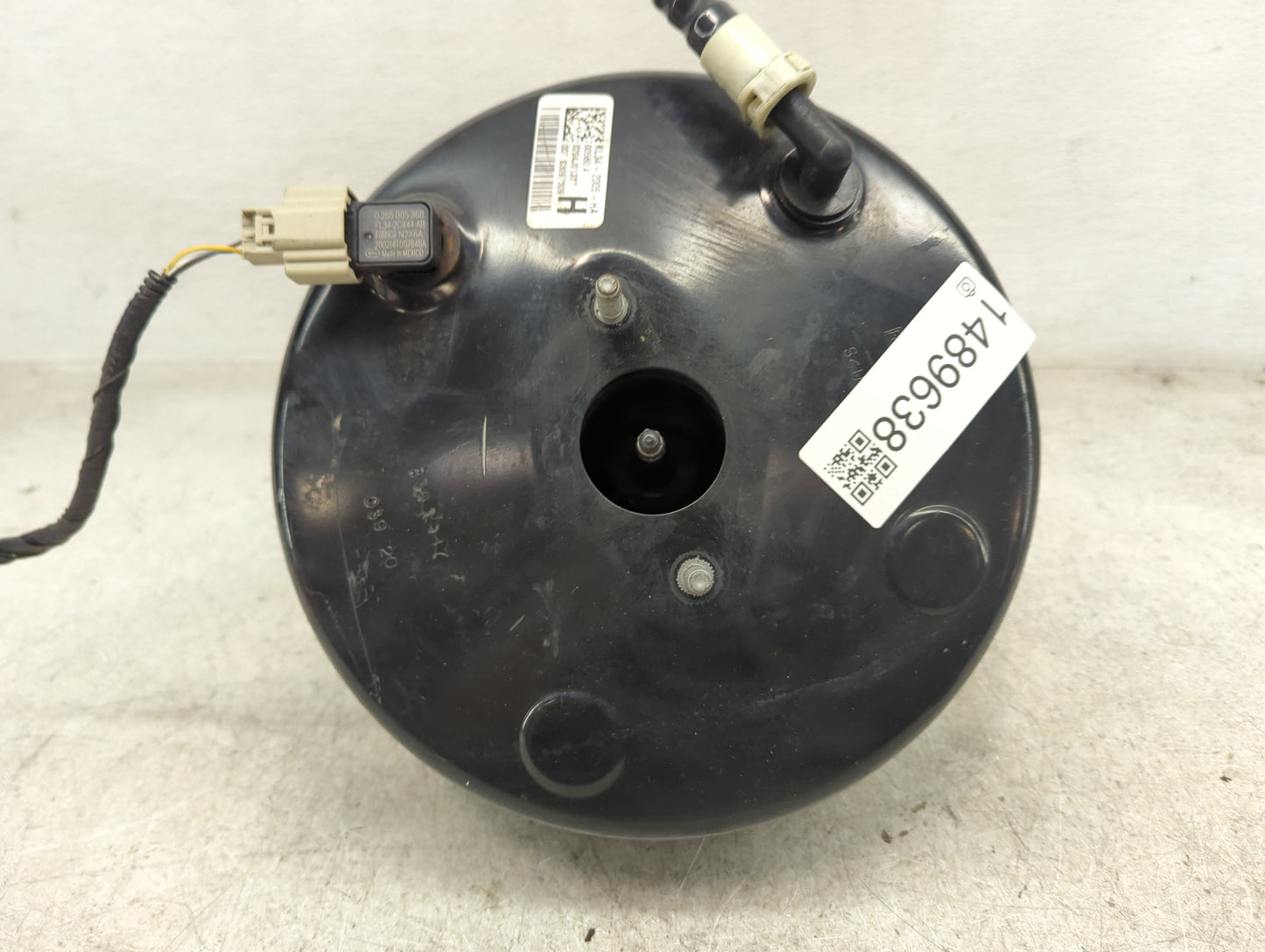 Ford F150 Power Brake Booster Oem 1489638 - Oemusedautoparts1.com