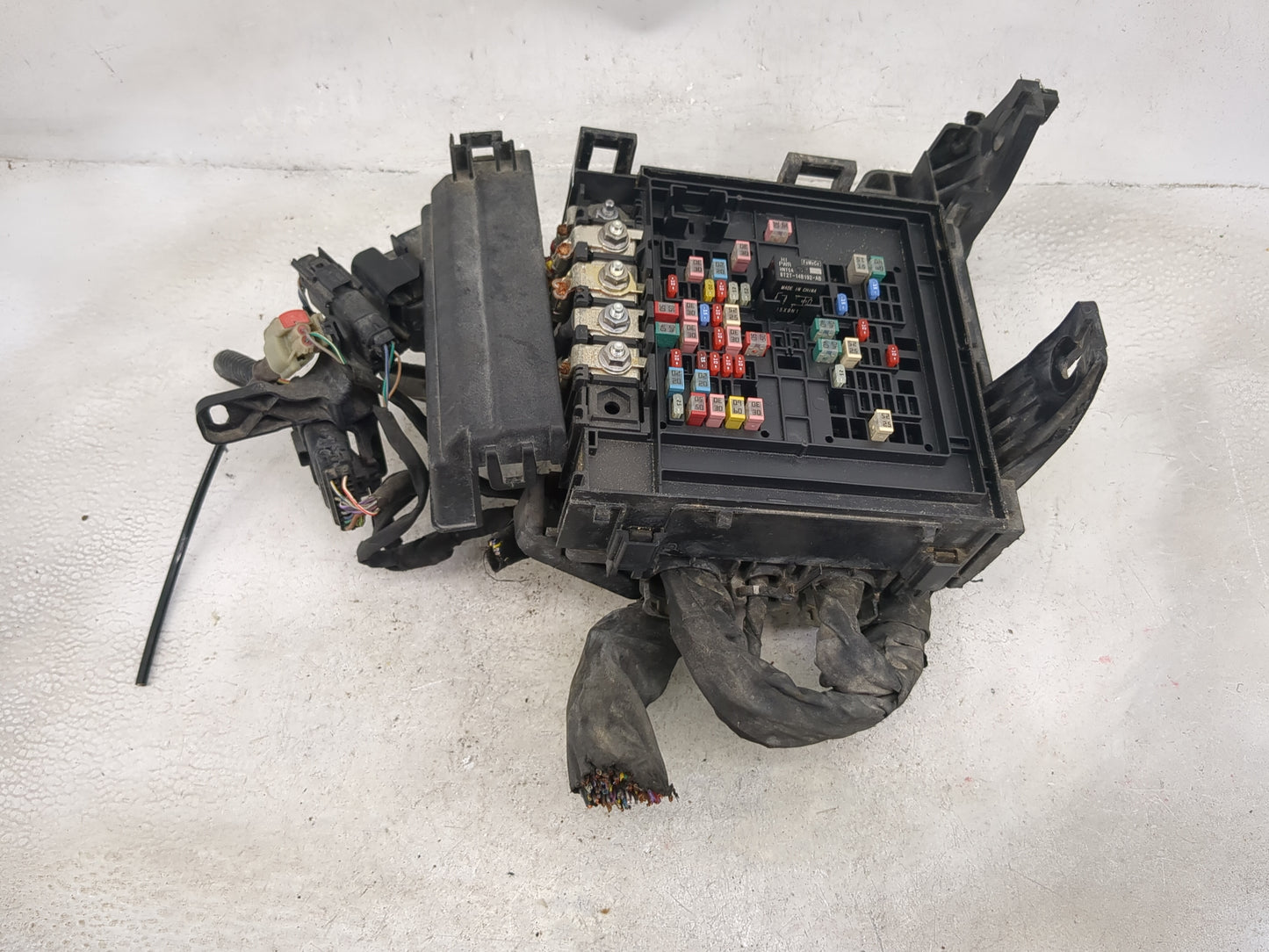 2020 Ford F150 Fusebox Fuse Box Panel Relay Module P/N:8T2T-14B192-AB JU5T-14A003-EA Fits OEM Used Auto Parts - Oemusedautop