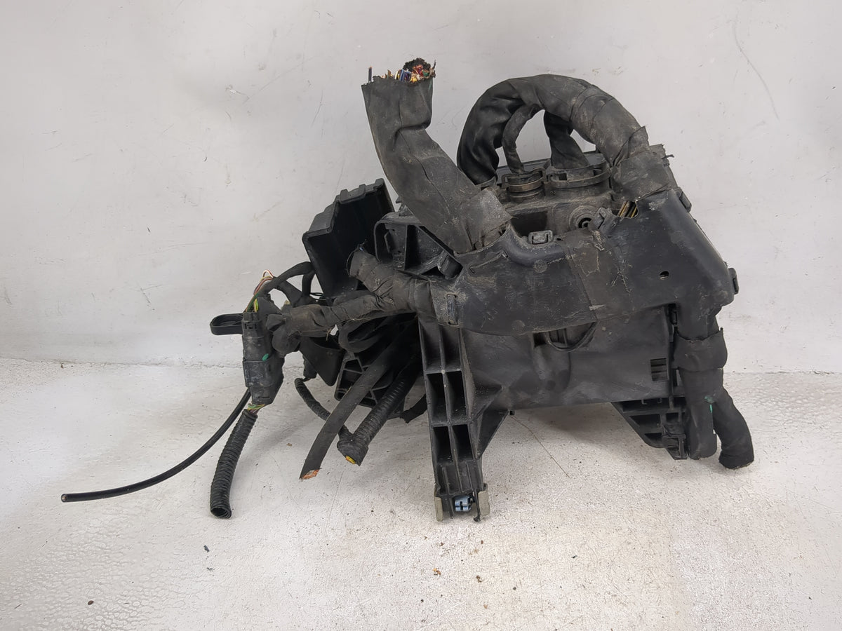 2020 Ford F150 Fusebox Fuse Box Panel Relay Module P/N:8T2T-14B192-AB JU5T-14A003-EA Fits OEM Used Auto Parts - Oemusedautop