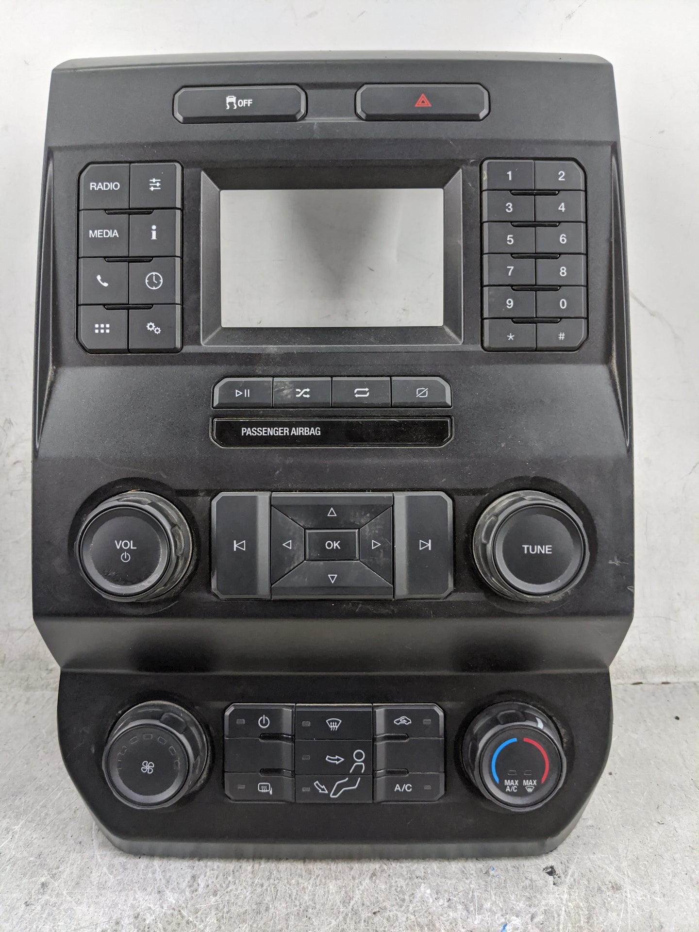 2020 Ford F350sd Radio AM FM Cd Player Receiver Replacement P/N:LC3T-18E243-AEC 17031606-03 Fits Fits 2019 2021 2022 OEM Use