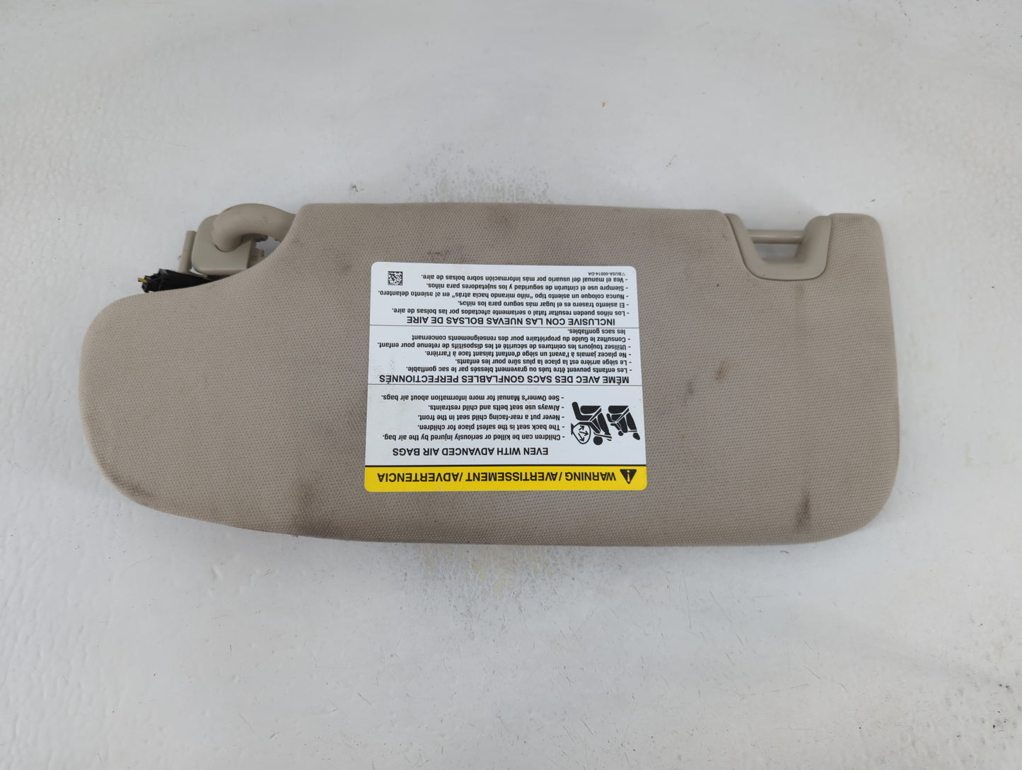 2017-2020 Ford Fusion Sun Visor Shade Replacement Passenger Right Mirror Fits Fits 2017 2018 2019 2020 OEM Used Auto Parts -