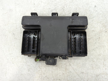 2017-2020 Ford Fusion Fusebox Fuse Box Panel Relay Module P/N:G2GT-14A075 AA Fits Fits 2017 2018 2019 2020 OEM Used Auto Par