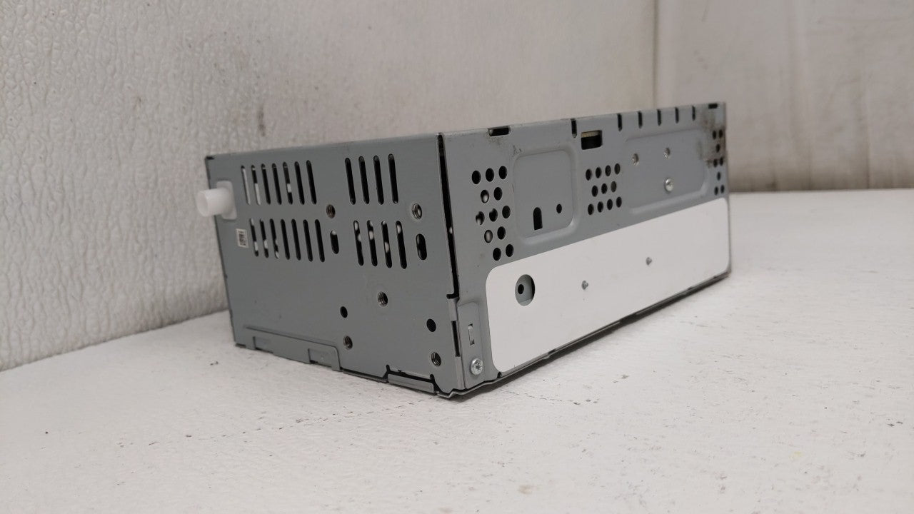 2017-2020 Ford Fusion Am Fm Cd Player Radio Receiver - Oemusedautoparts1.com