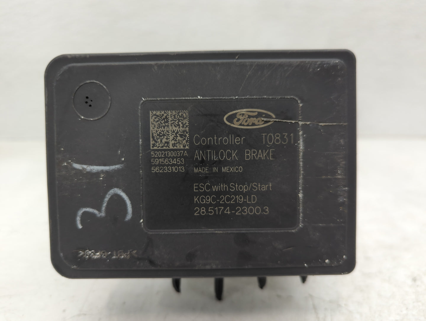 2019-2020 Ford Fusion ABS Pump Control Module Replacement P/N:KG9C-2B373-LD Fits Fits 2019 2020 OEM Used Auto Parts - Oemuse