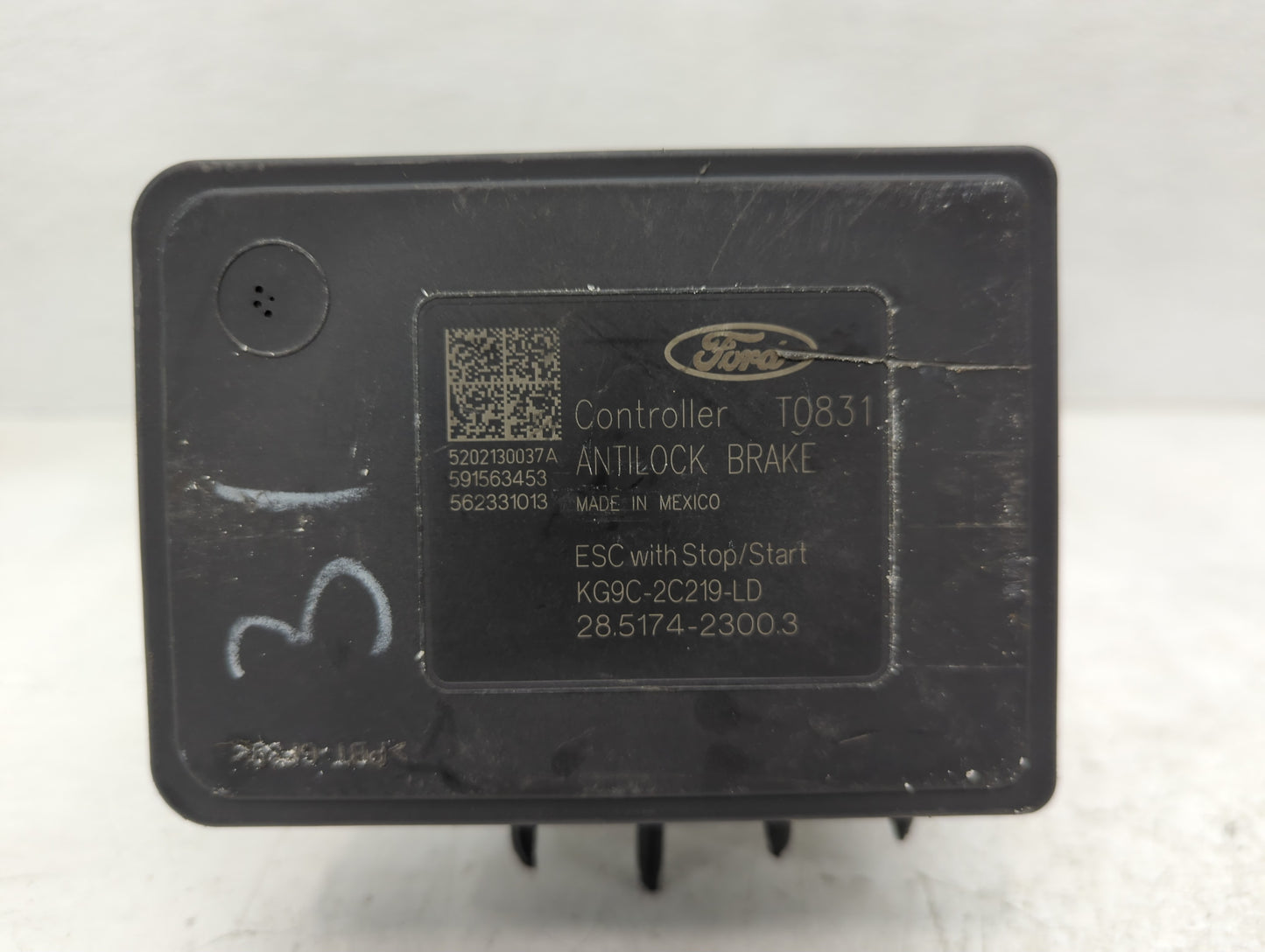 2019-2020 Ford Fusion ABS Pump Control Module Replacement P/N:KG9C-2B373-LD Fits Fits 2019 2020 OEM Used Auto Parts - Oemuse