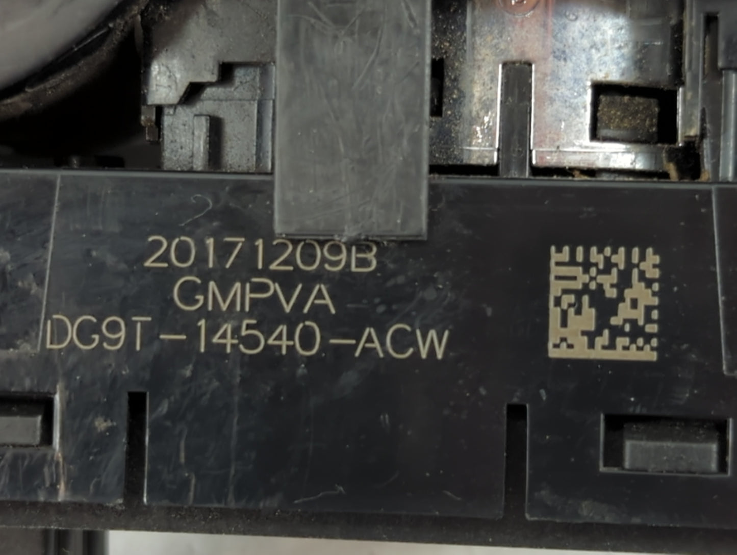2013-2020 Ford Fusion Master Power Window Switch Replacement Driver Side Left P/N:DG9T-14540-ACW Fits OEM Used Auto Parts - 