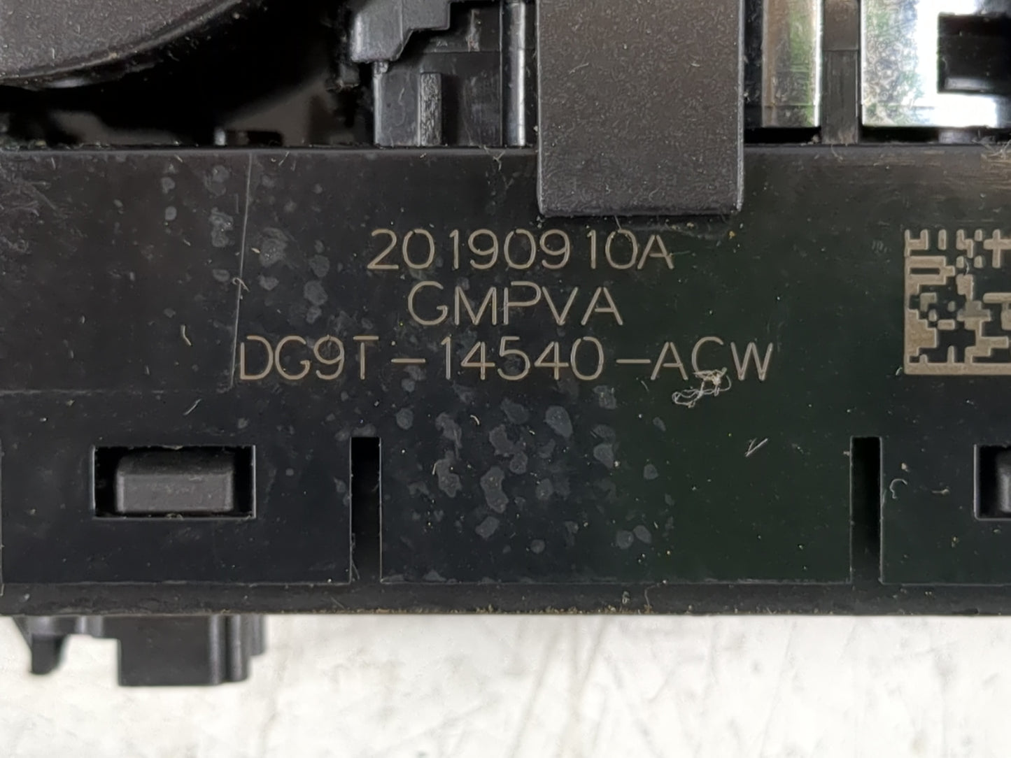 2013-2020 Ford Fusion Master Power Window Switch Replacement Driver Side Left P/N:DG9T-14540-ACW Fits OEM Used Auto Parts - 