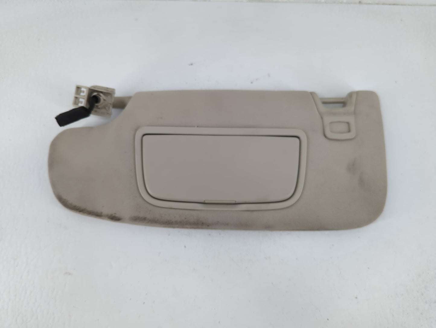 2017-2020 Ford Fusion Sun Visor Shade Replacement Passenger Right Mirror Fits Fits 2017 2018 2019 2020 OEM Used Auto Parts -