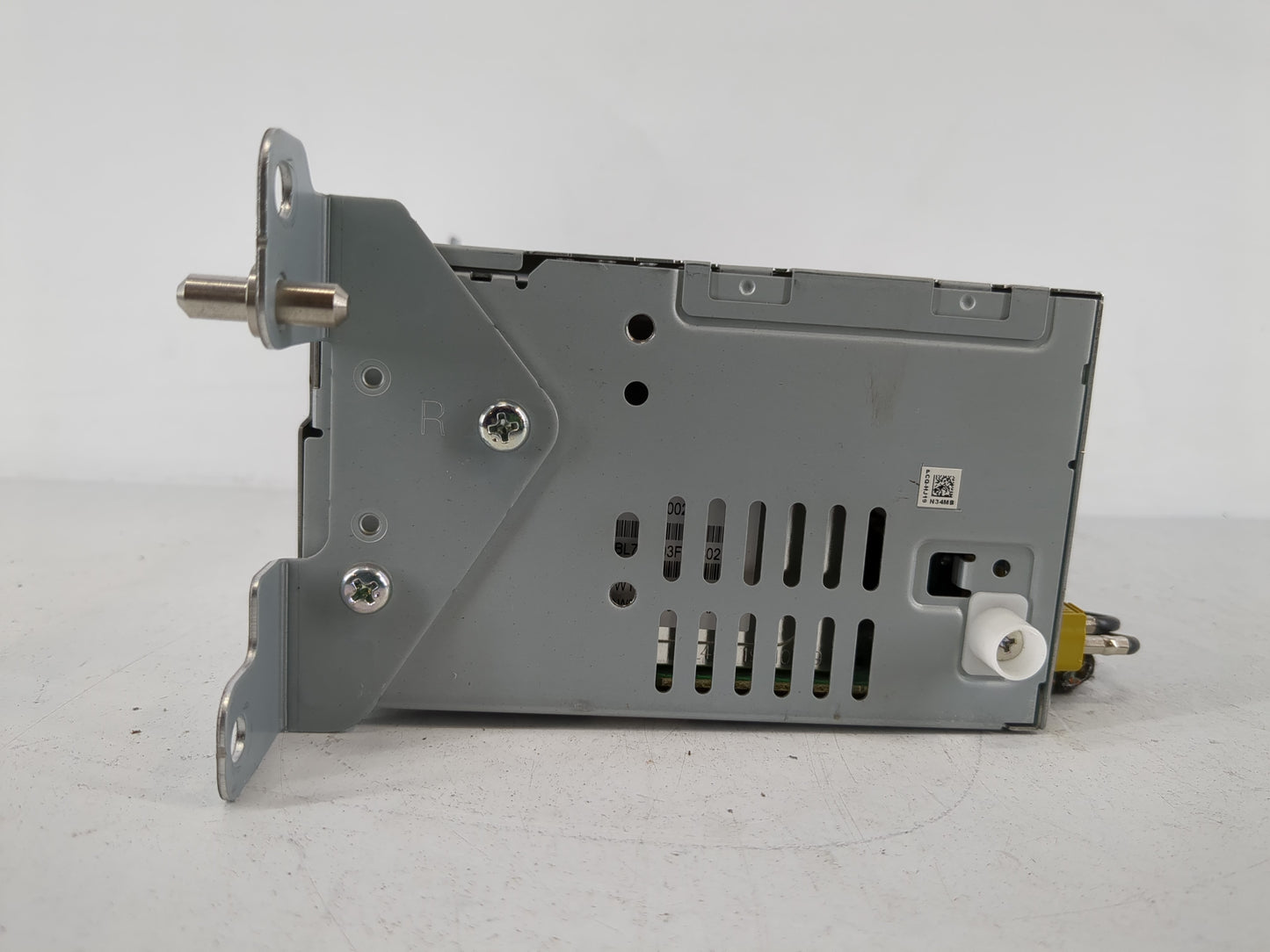 2020 Ford Fusion Radio AM FM Cd Player Receiver Replacement P/N:LS7T-18D818-ZC Fits OEM Used Auto Parts - Oemusedautoparts1.