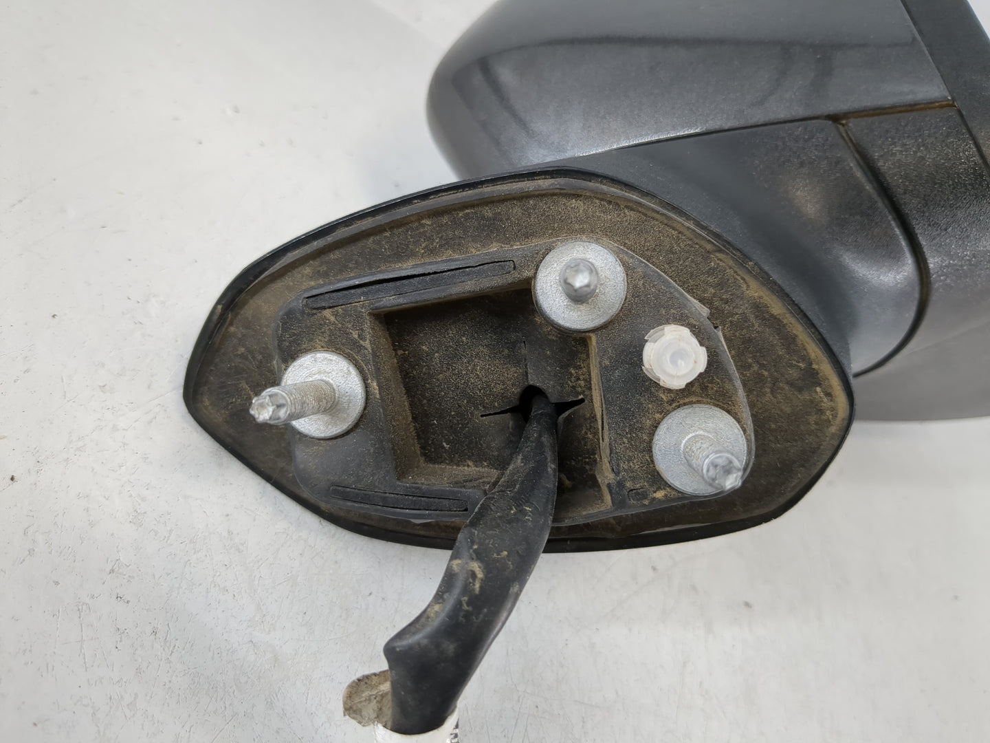 2019-2020 Ford Fusion Passenger Side View Mirror - Right Door Mirror OEM Used - Oemusedautoparts1.com