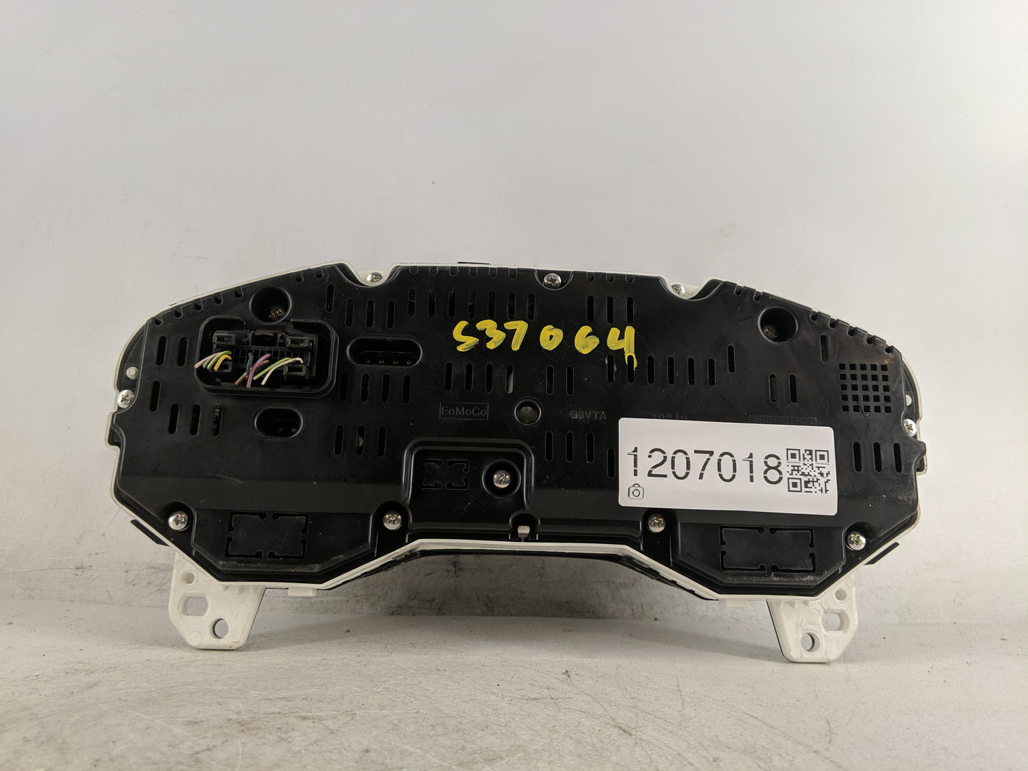 2019-2020 Ford Fusion Instrument Cluster Speedometer Gauges P/N:LS7T-10849-GC Fits Fits 2019 2020 OEM Used Auto Parts - Oemu