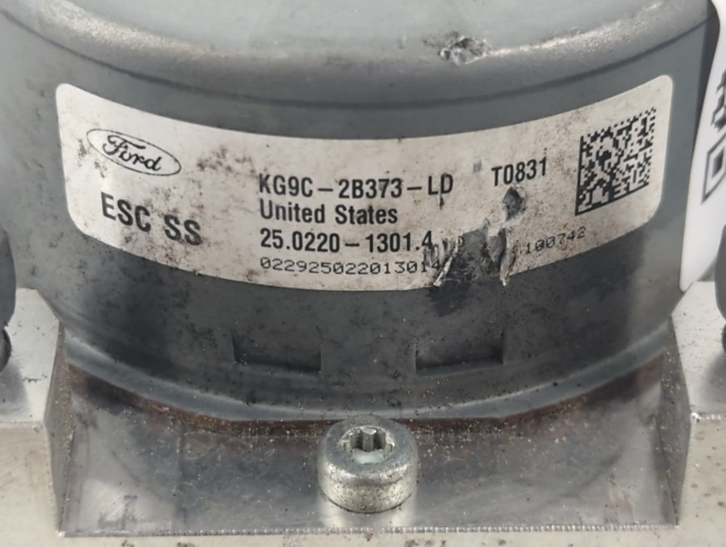 2019-2020 Ford Fusion ABS Pump Control Module Replacement P/N:KG9C-2B373-LD Fits Fits 2019 2020 OEM Used Auto Parts - Oemuse