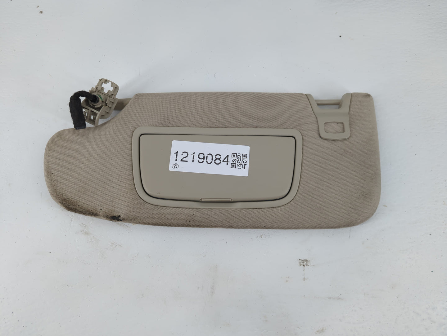 2017-2020 Ford Fusion Sun Visor Shade Replacement Driver Left Mirror Fits Fits 2017 2018 2019 2020 OEM Used Auto Parts - Oem
