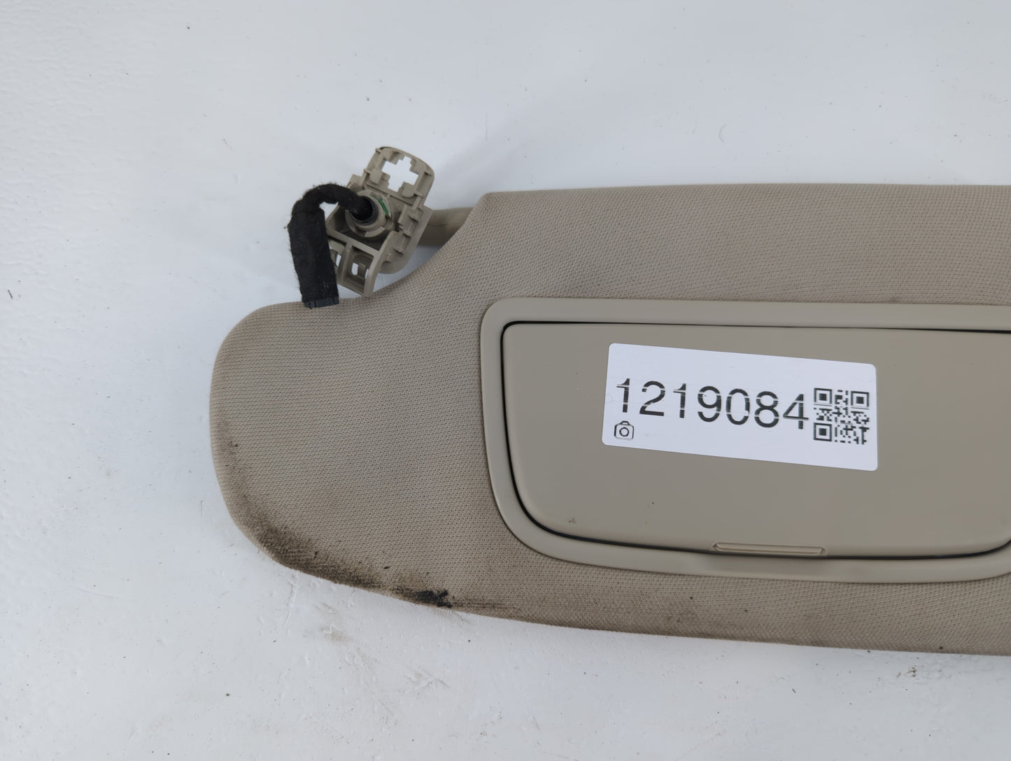 2017-2020 Ford Fusion Sun Visor Shade Replacement Driver Left Mirror Fits Fits 2017 2018 2019 2020 OEM Used Auto Parts - Oem