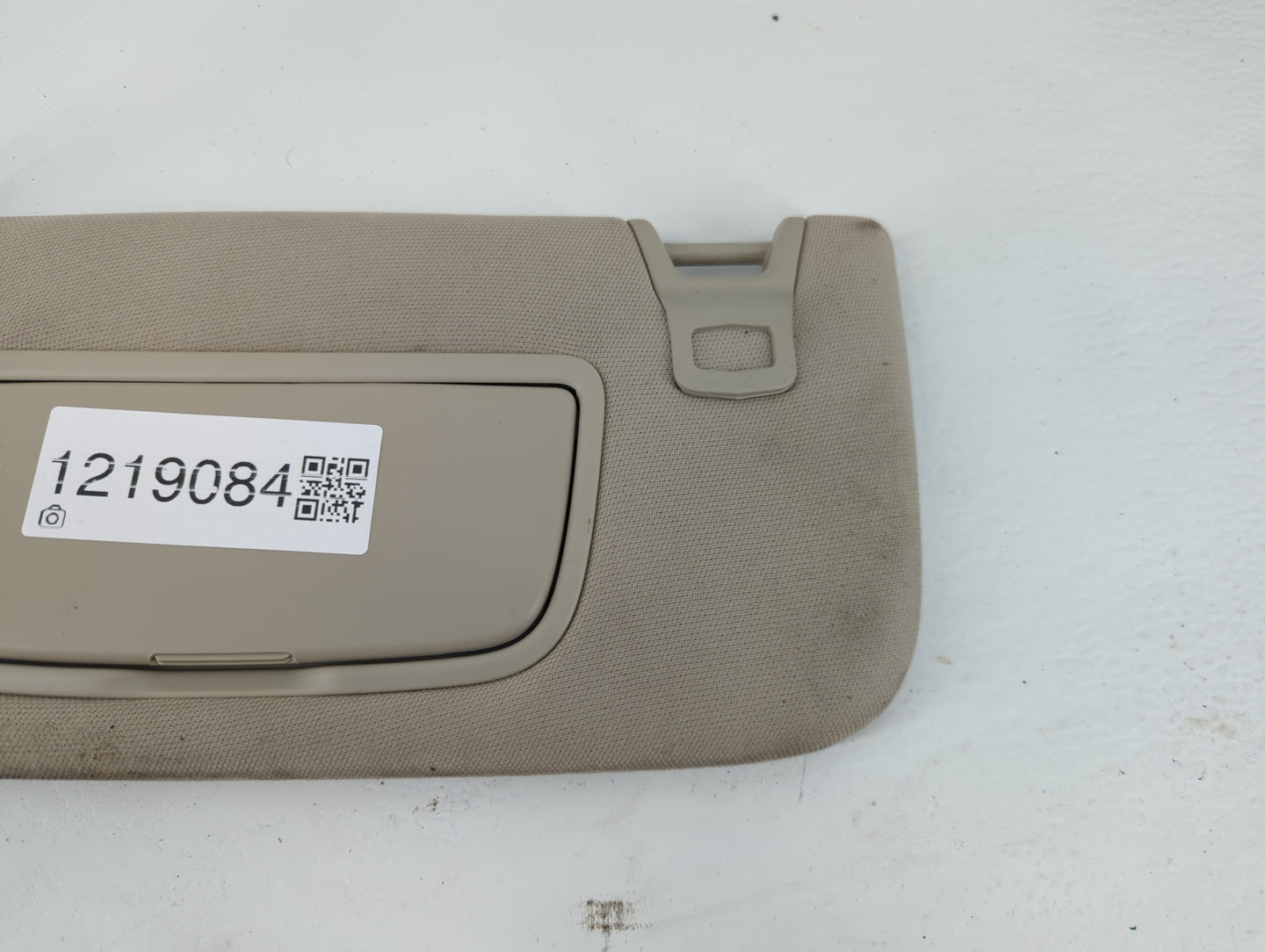 2017-2020 Ford Fusion Sun Visor Shade Replacement Driver Left Mirror Fits Fits 2017 2018 2019 2020 OEM Used Auto Parts - Oem
