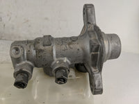 2017-2020 Ford Fusion Brake Master Cylinder - Oemusedautoparts1.com
