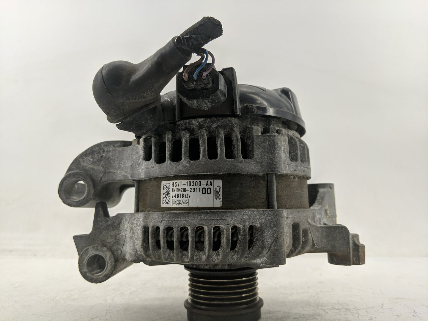 2016-2020 Ford Fusion Alternator Replacement Generator Charging Assembly Engine OEM P/N:HS7T-10300-AA Fits OEM Used Auto Par